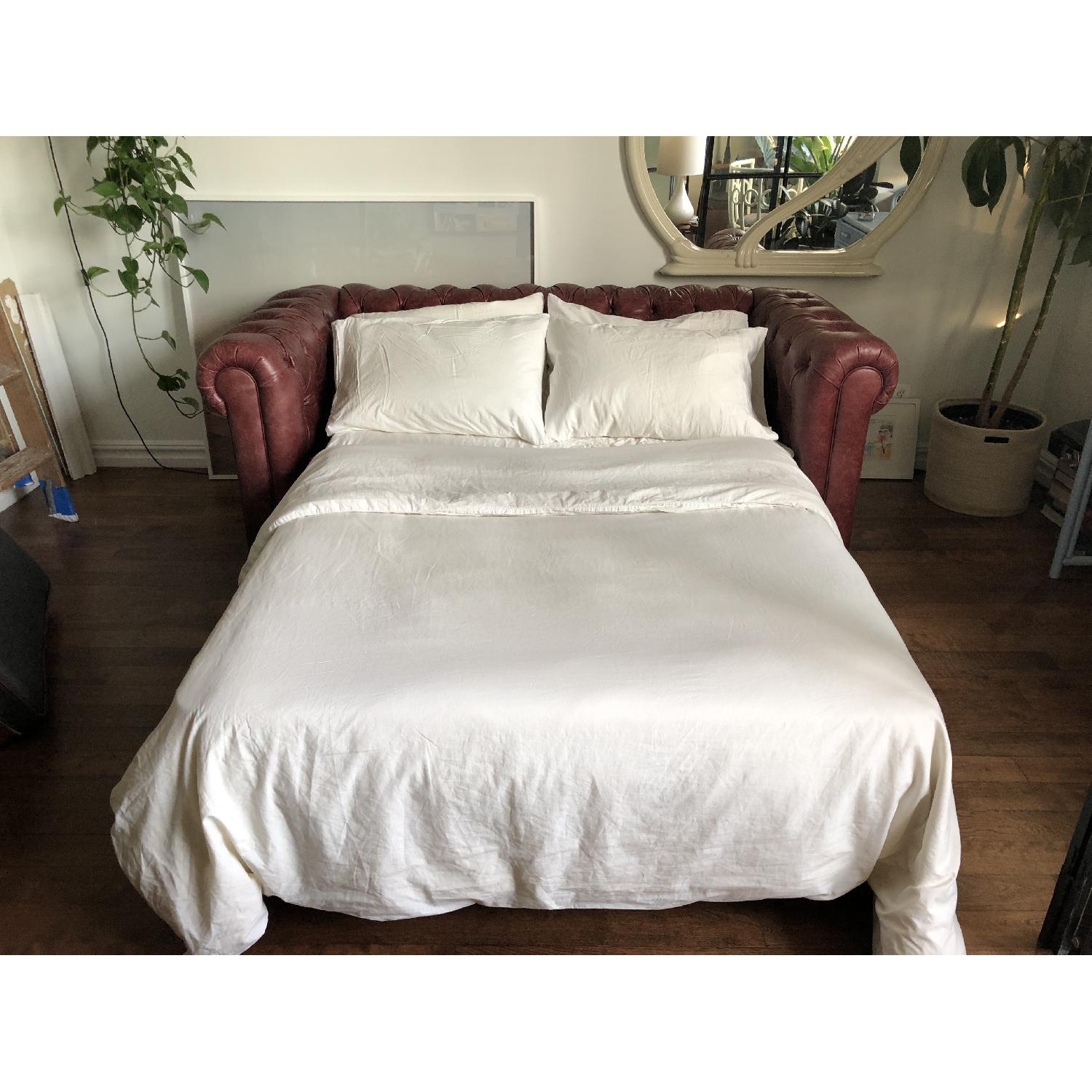 Club Furniture Leather Chesterfield Sleeper Sofa - image-5