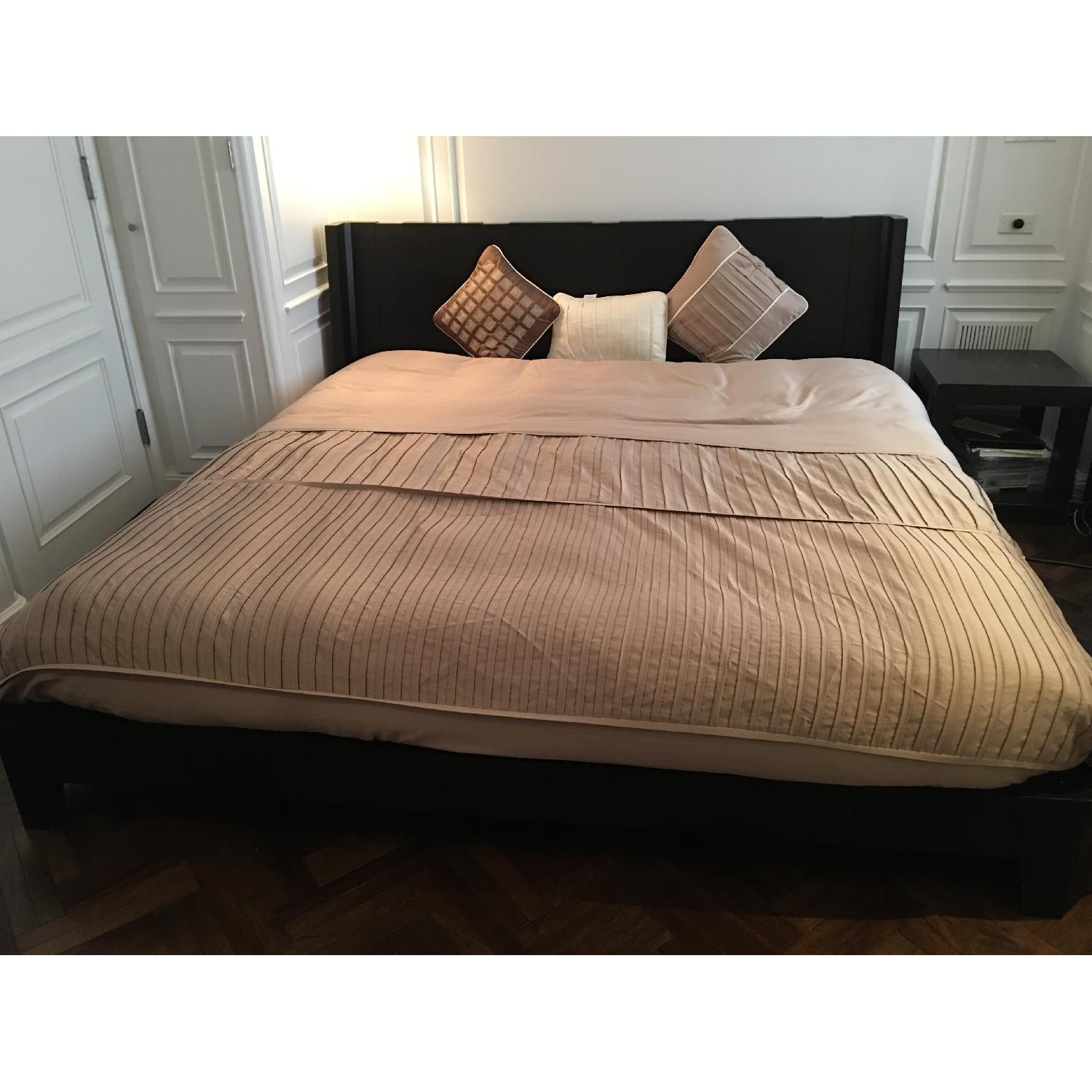 Charles P. Rogers Barcelona King Size Platform Bed - image-4