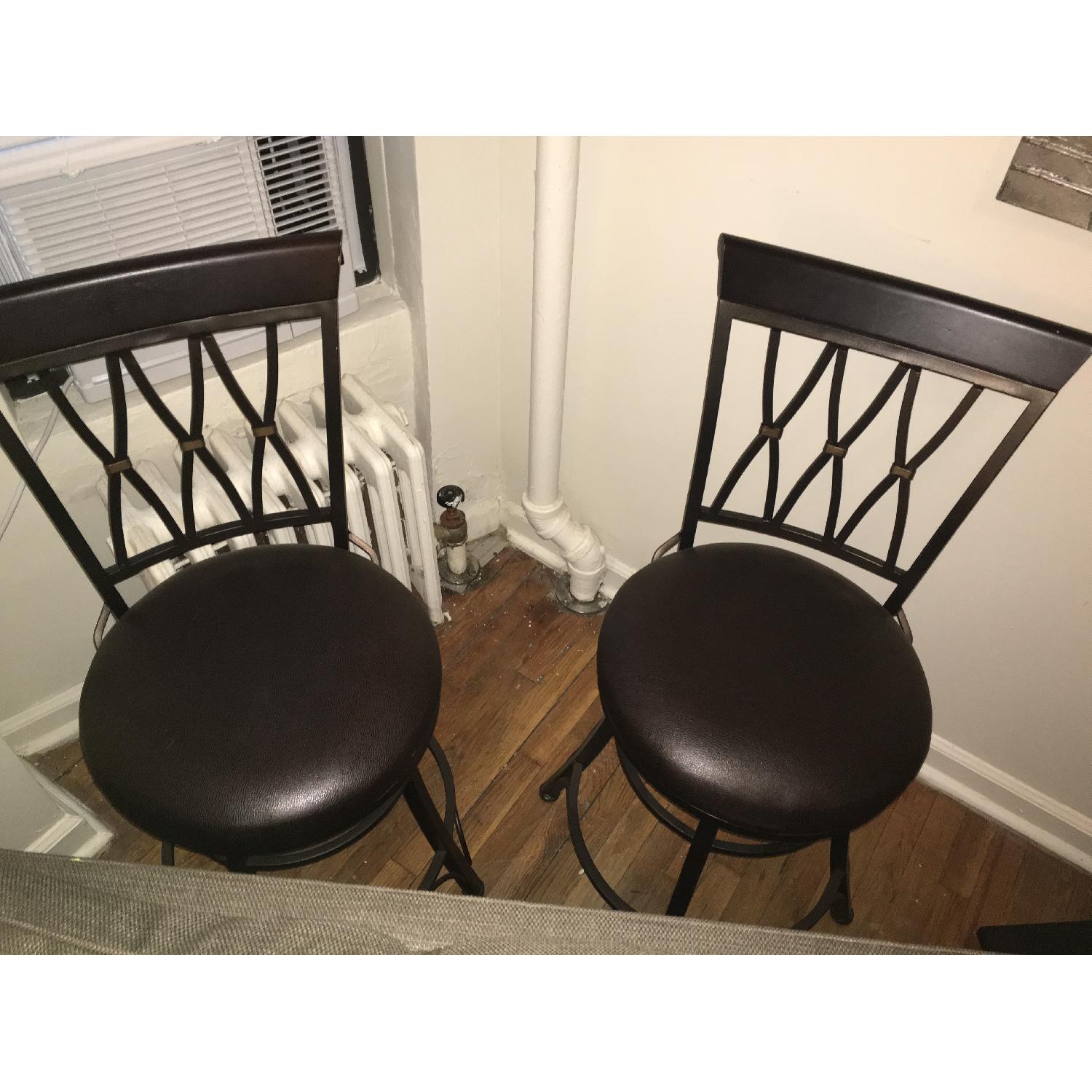 Raymour & Flanigan Swivel Counter Stool - image-1