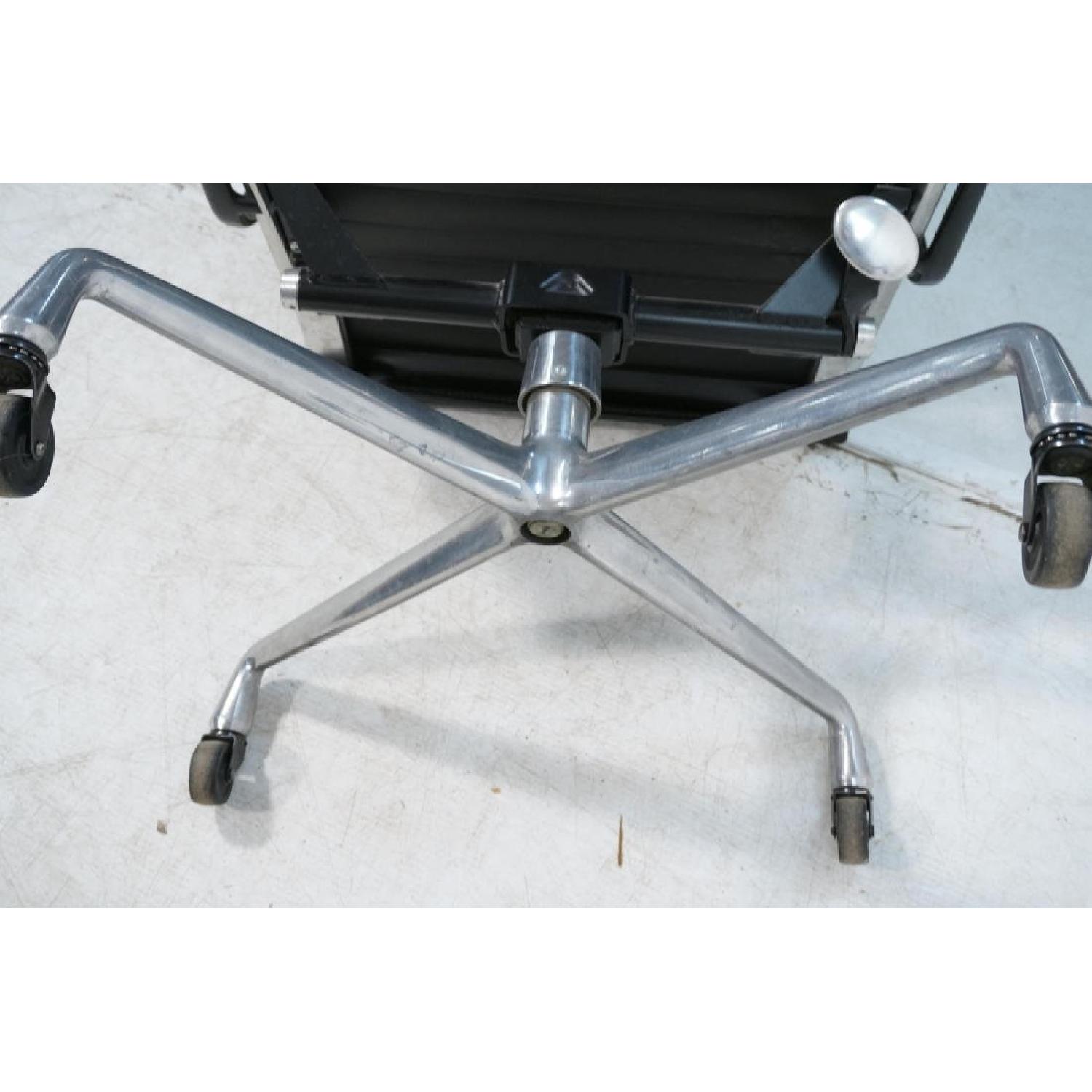 Eames for Herman Miller Aluminum Group Executive Chair - image-7
