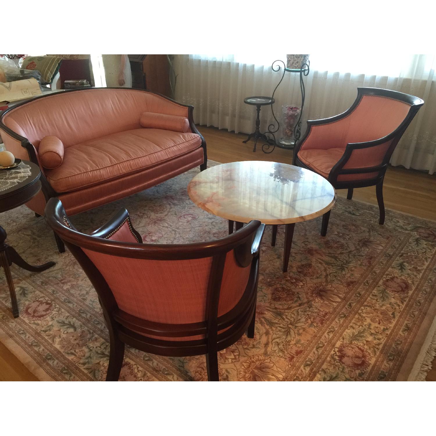 Onyx Round Table w/ Wooden Legs - image-3