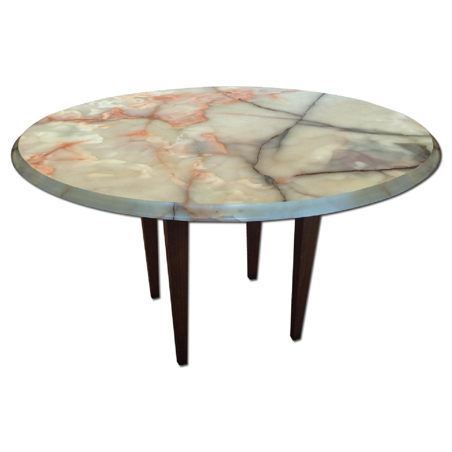 Onyx Round Table w/ Wooden Legs - image-0