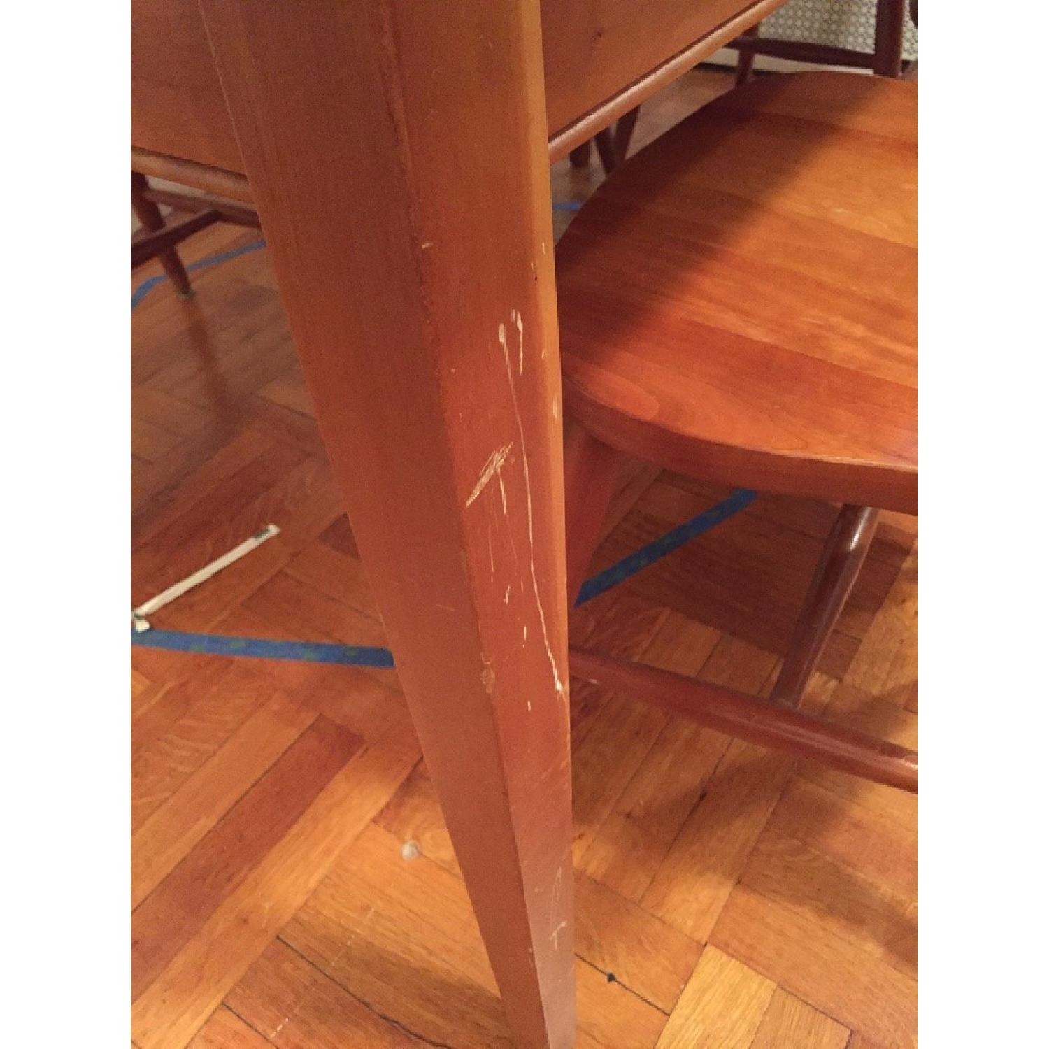 Expandable Cherry Table w/ 6 Chairs - AptDeco