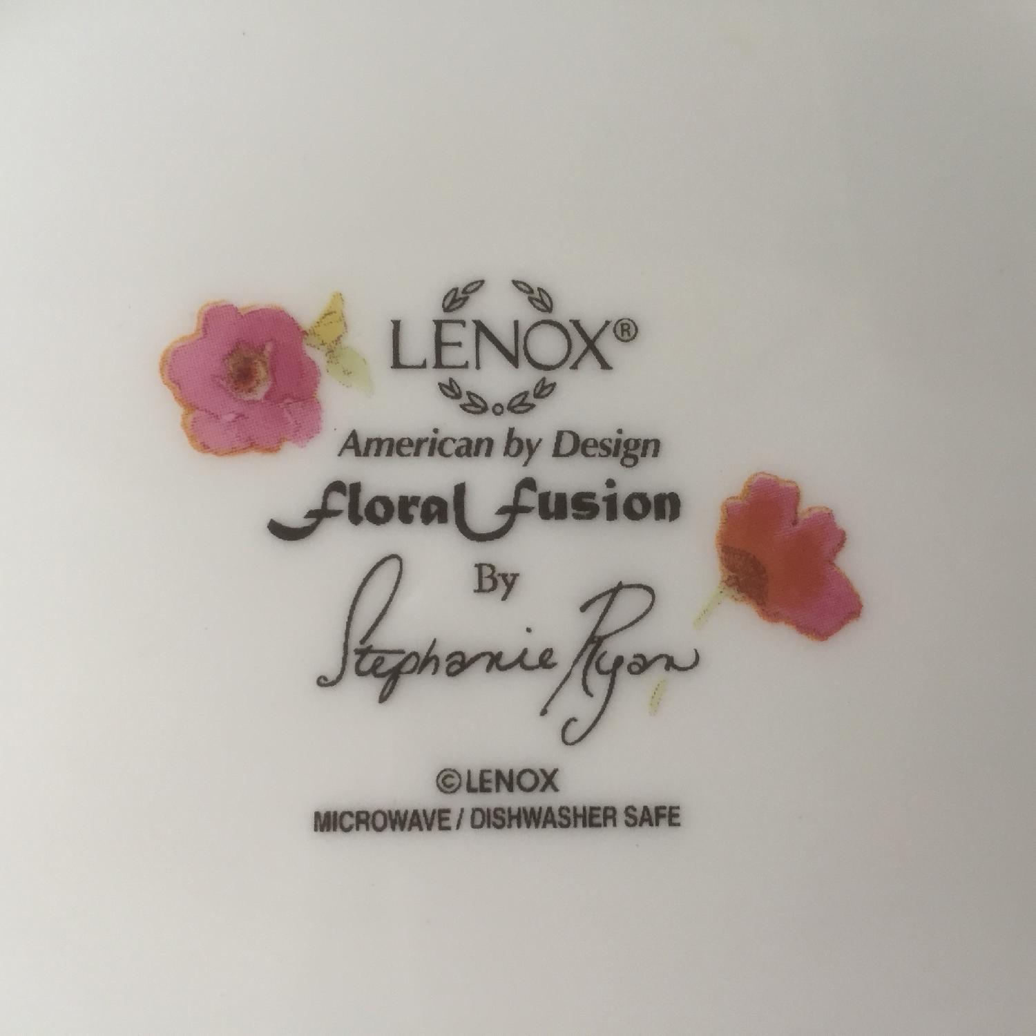 Lenox Floral Fusion Dinnerware 4-Piece Place Settings - image-2