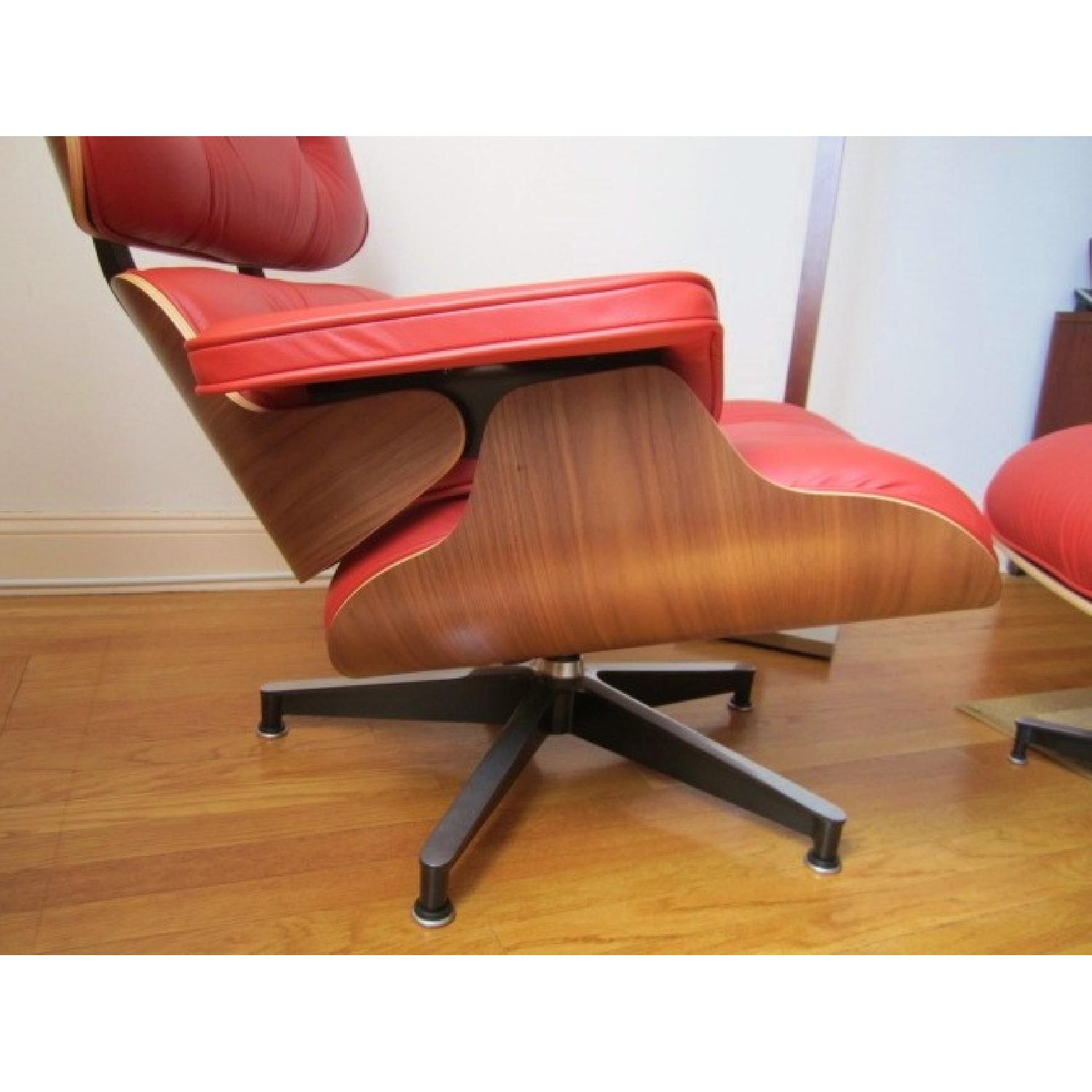 Herman Miller Eames Lounge Chair & Ottoman - image-7