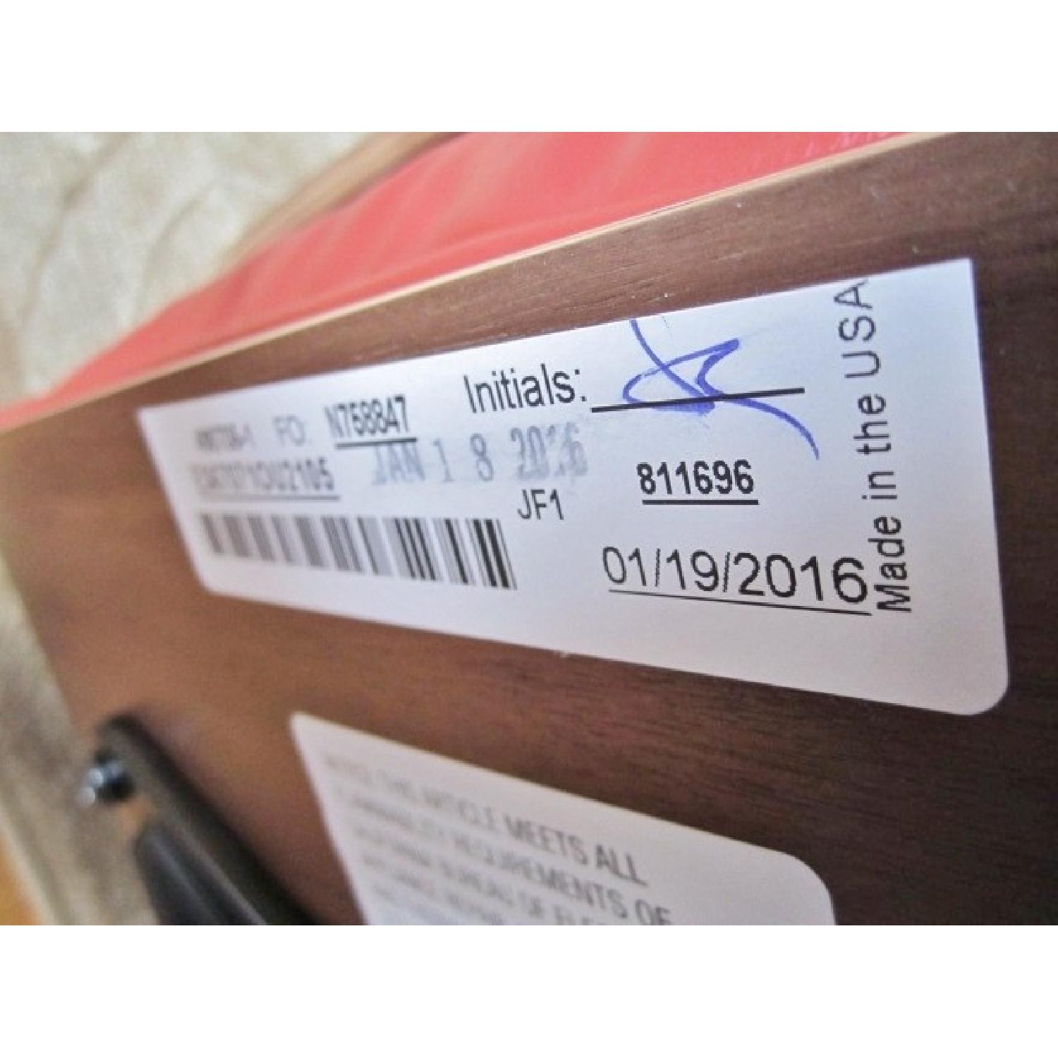 Herman Miller Eames Lounge Chair & Ottoman - image-11