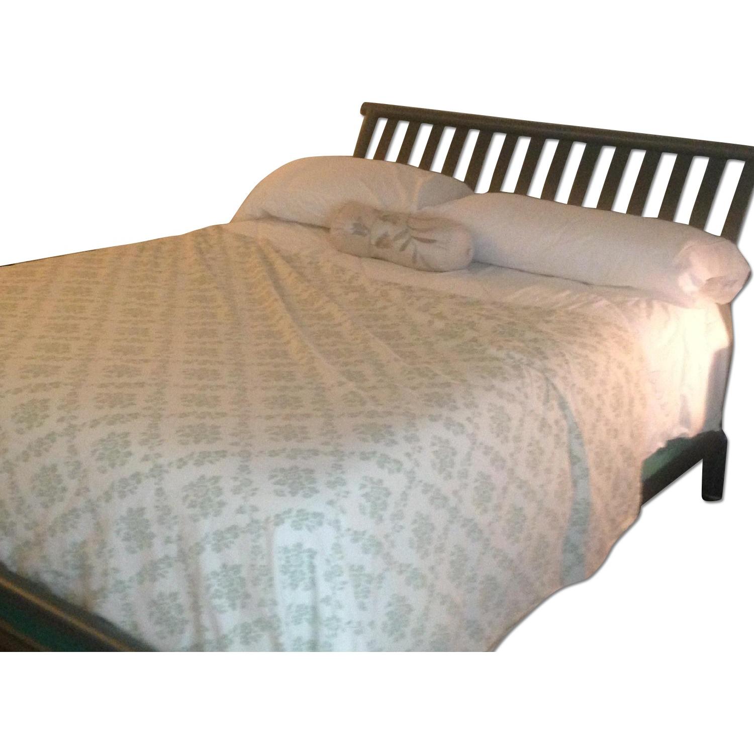 Amisco Dark Gray Metal Queen Bed Frame - image-10