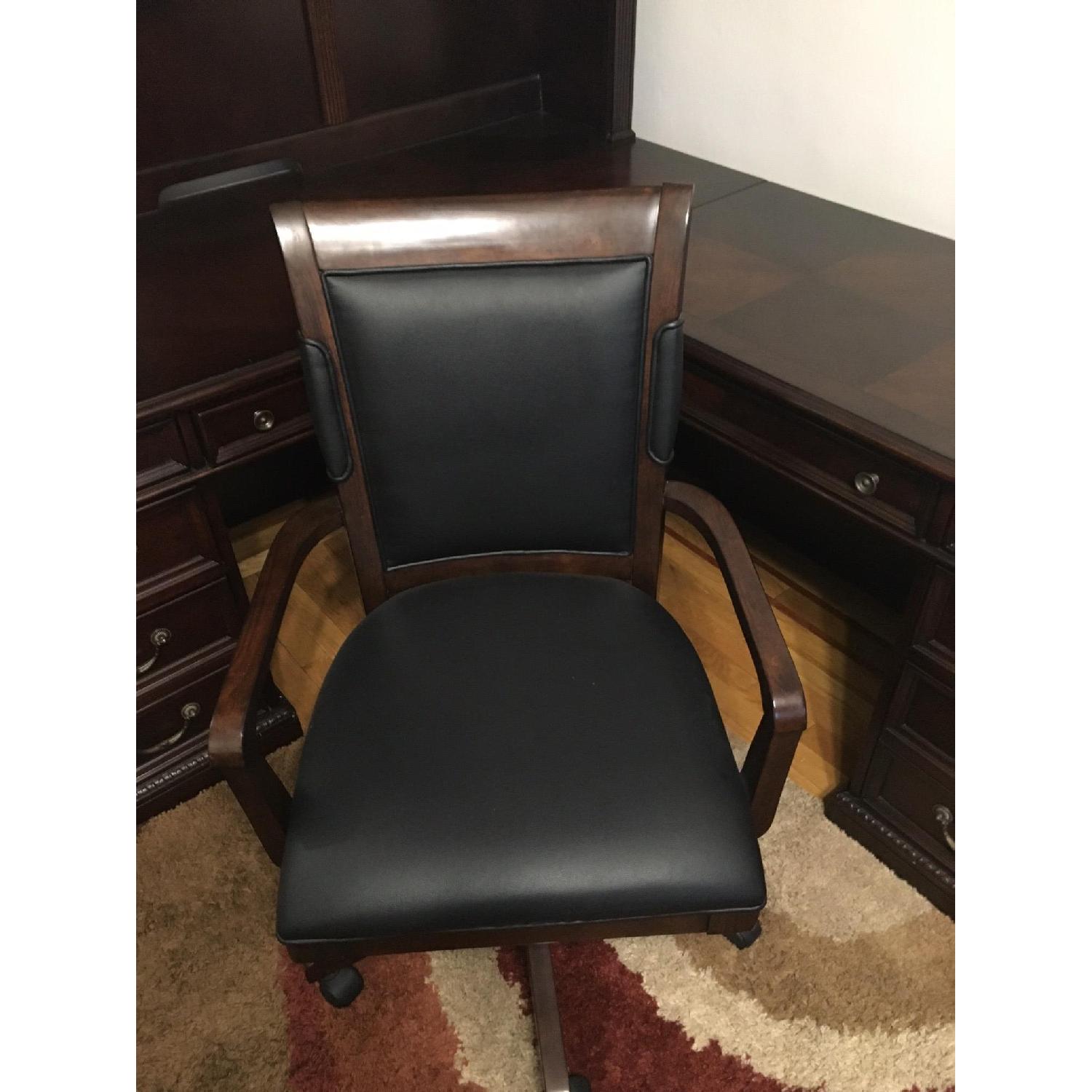 Wynwood Wellington L Shaped Desk w/ Hutch & Executive Chair - image-5