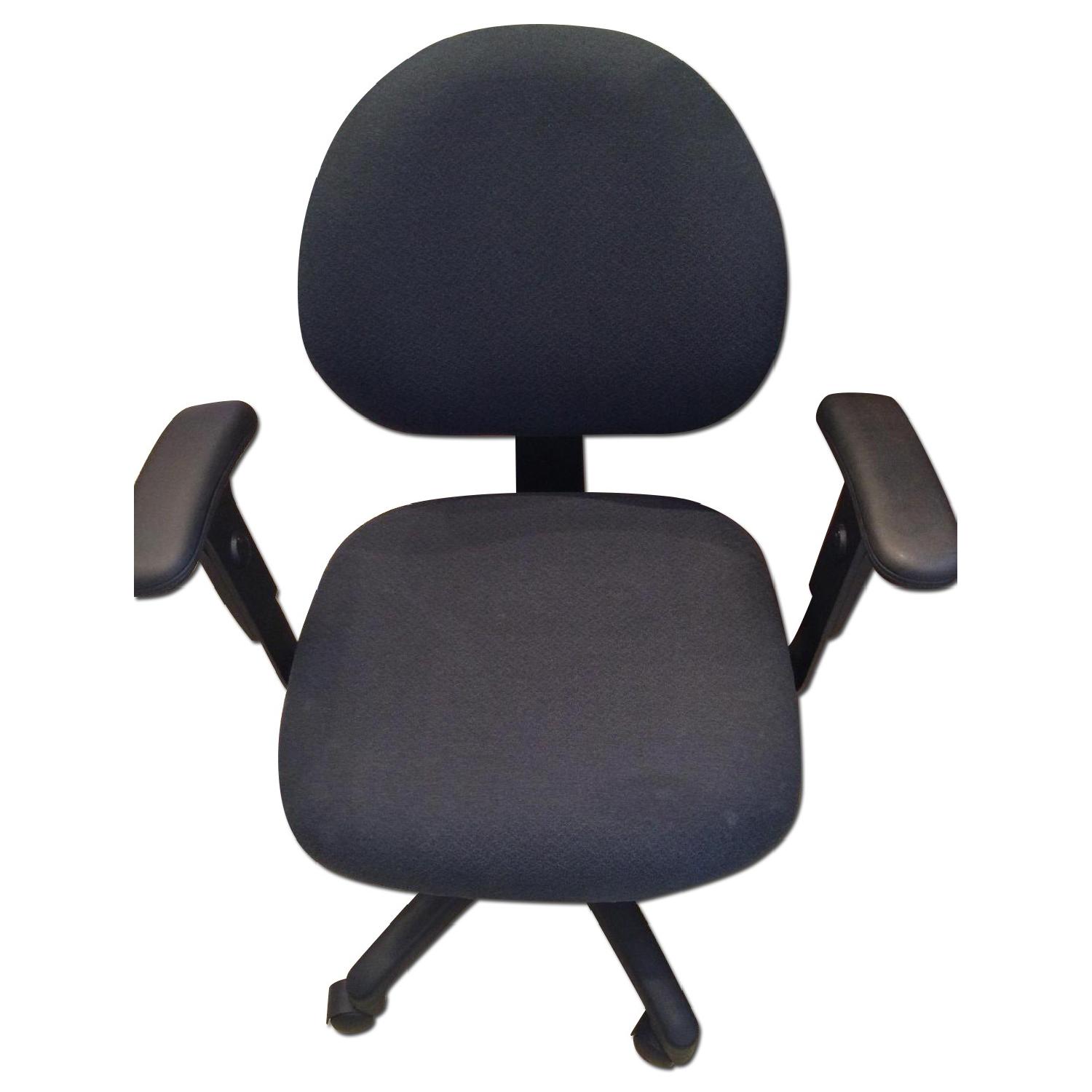 Office Depot Office Chair w/ Arms AptDeco