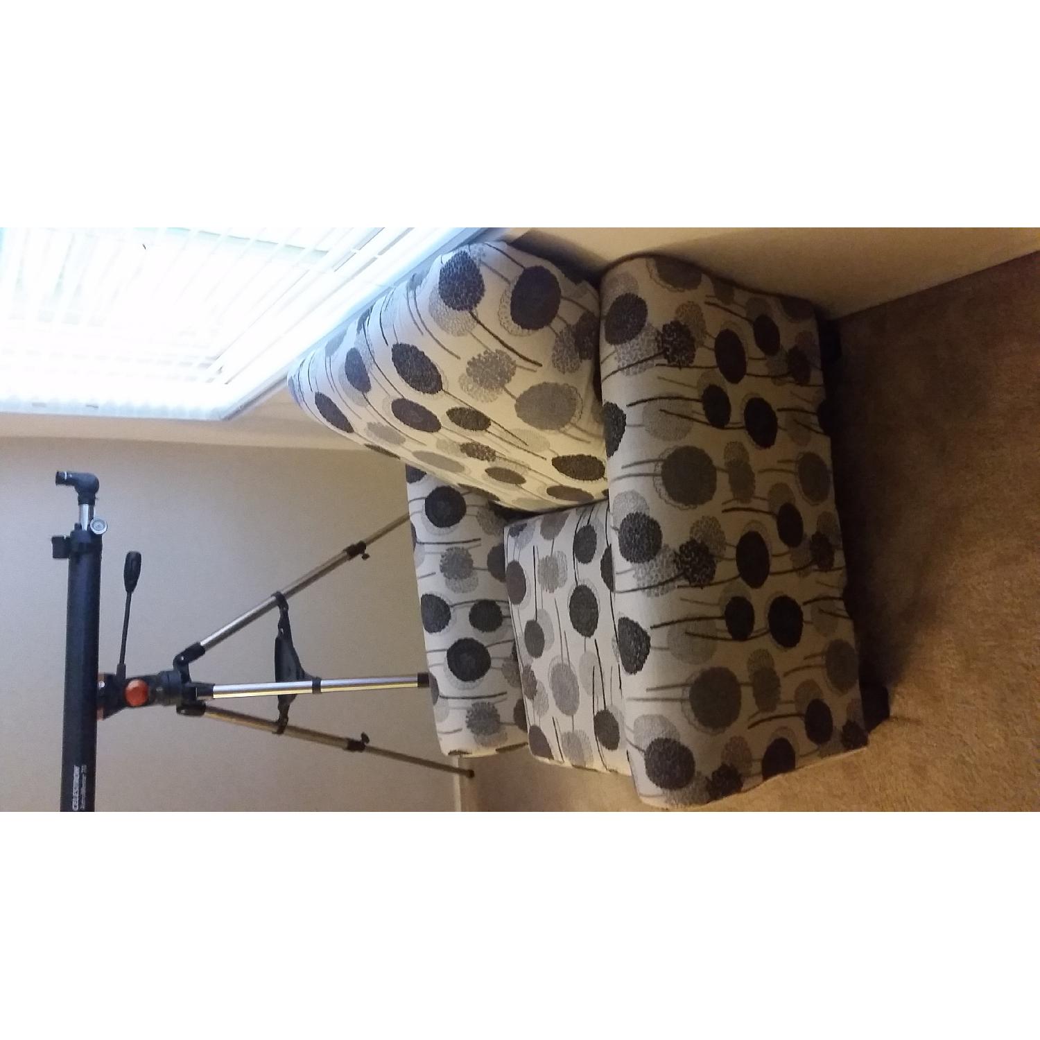 Affordable Home Furnishings Accent Chair AptDeco