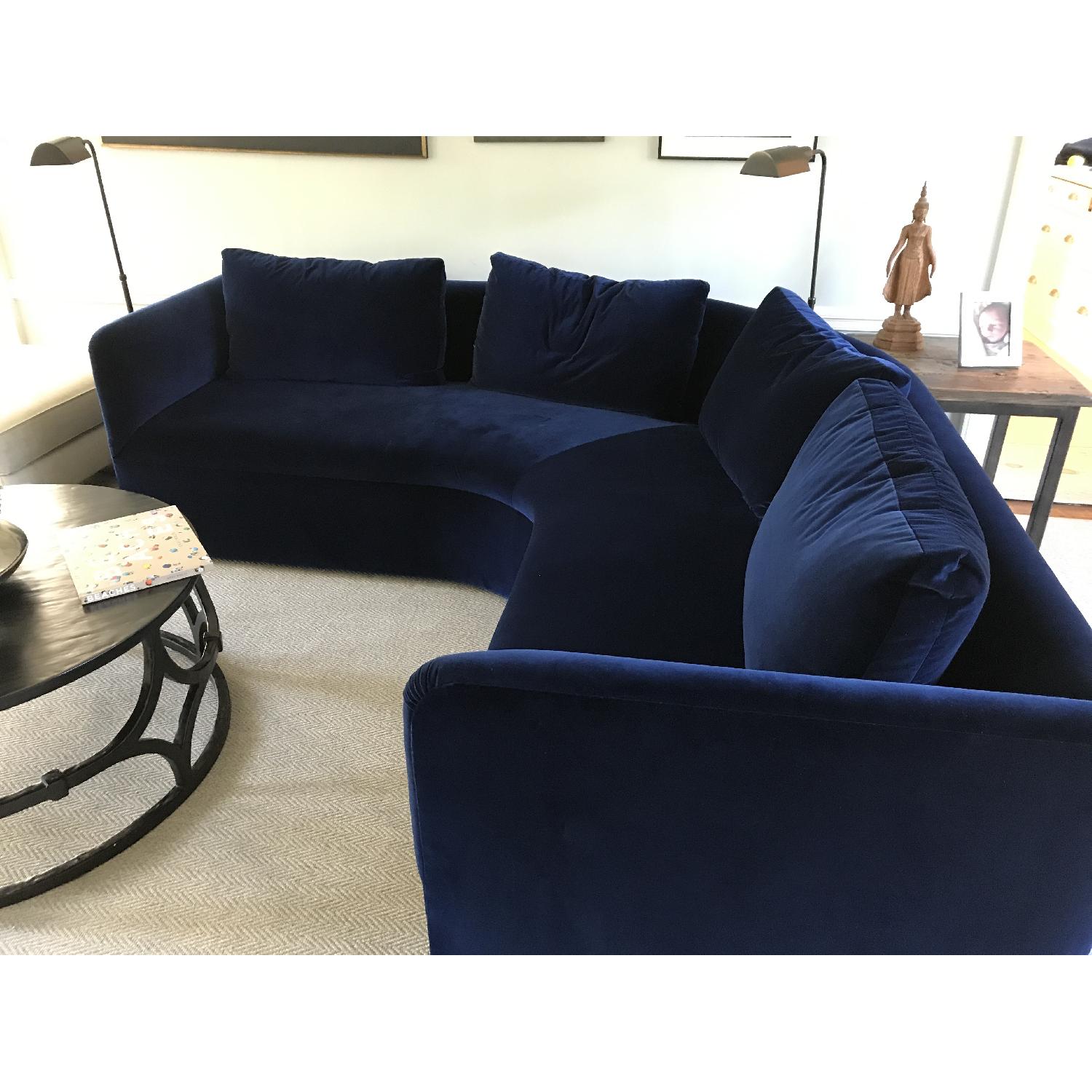 Custom-Made Dark Blue Velvet Curved Sofa - image-3