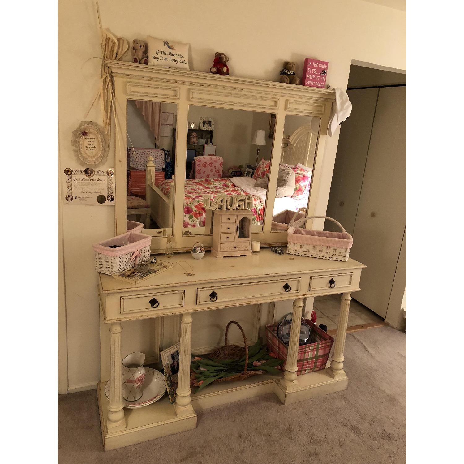 Boutique Shabby Chic Vanity w/ Mirror - image-2