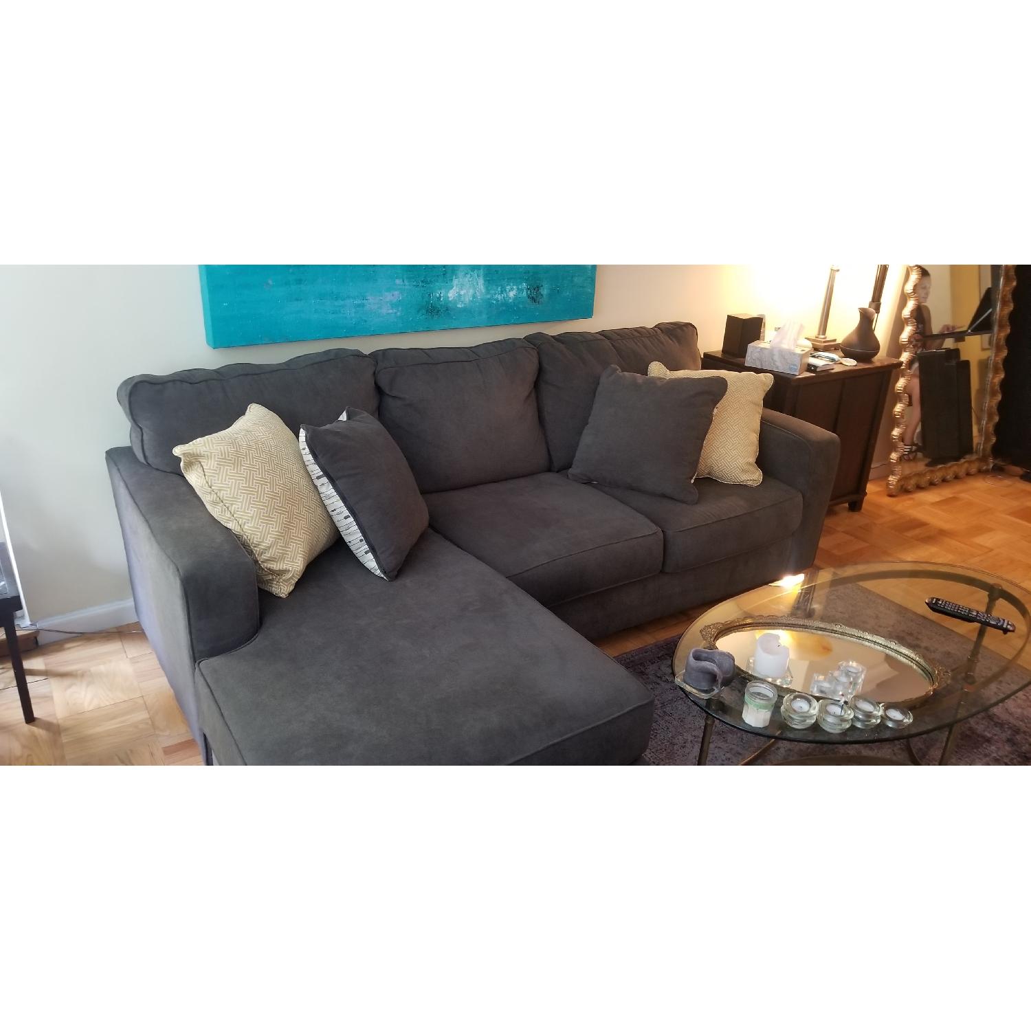 Ashley Hodan Reversible Chaise Sectional Sofa in Grey - image-1