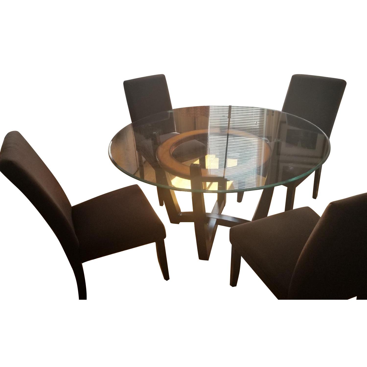 Macy s Modern Round Glass Dining Table w 4 Chairs