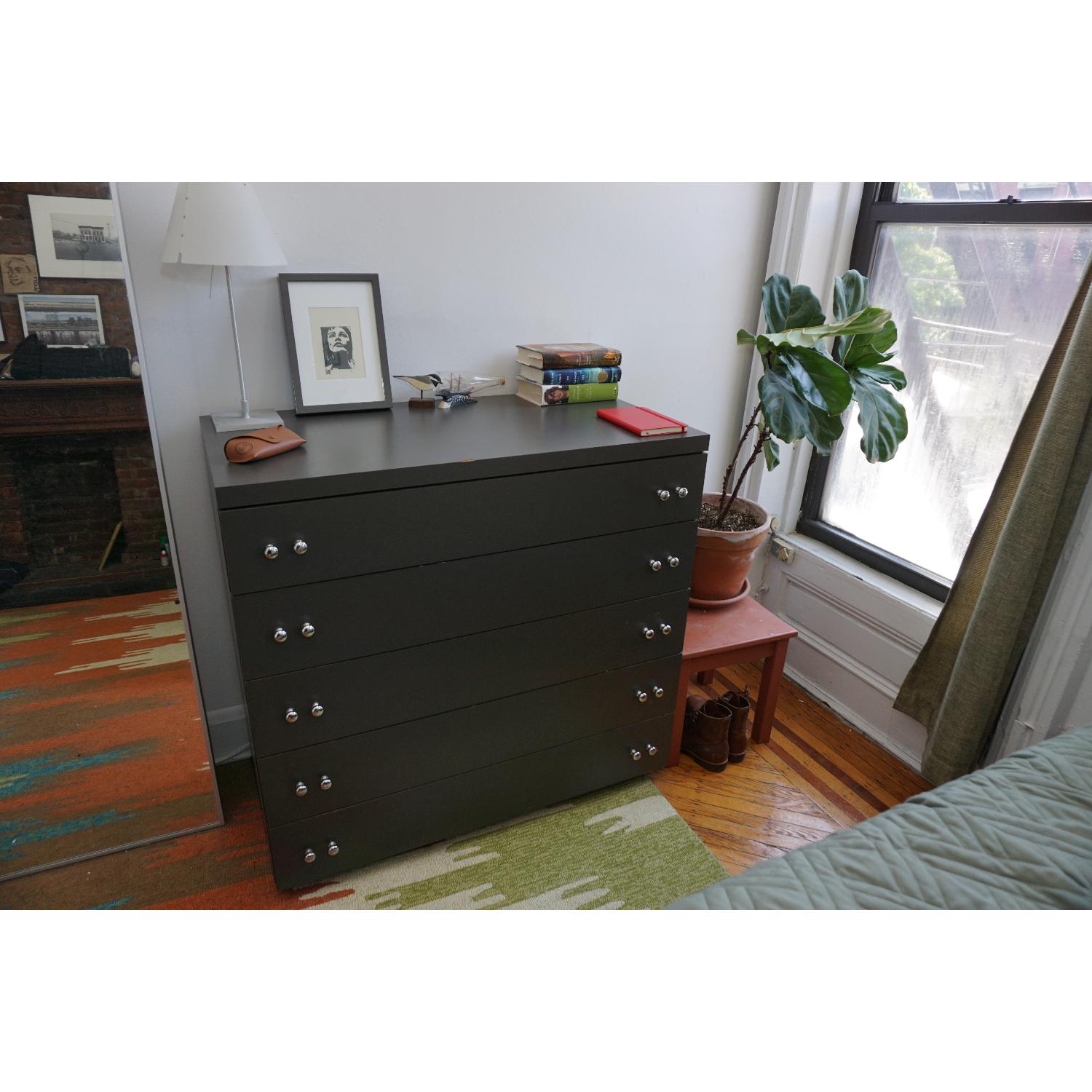Modern 5-Drawer Dresser - image-1