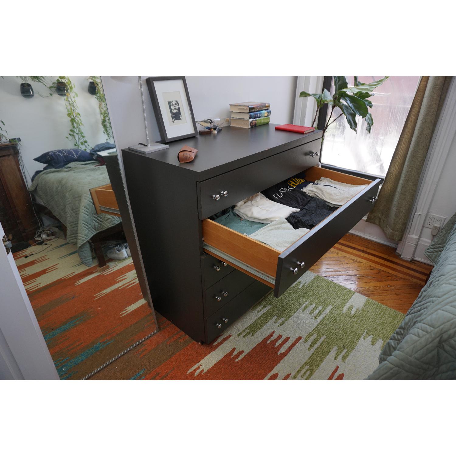 Modern 5-Drawer Dresser - image-5