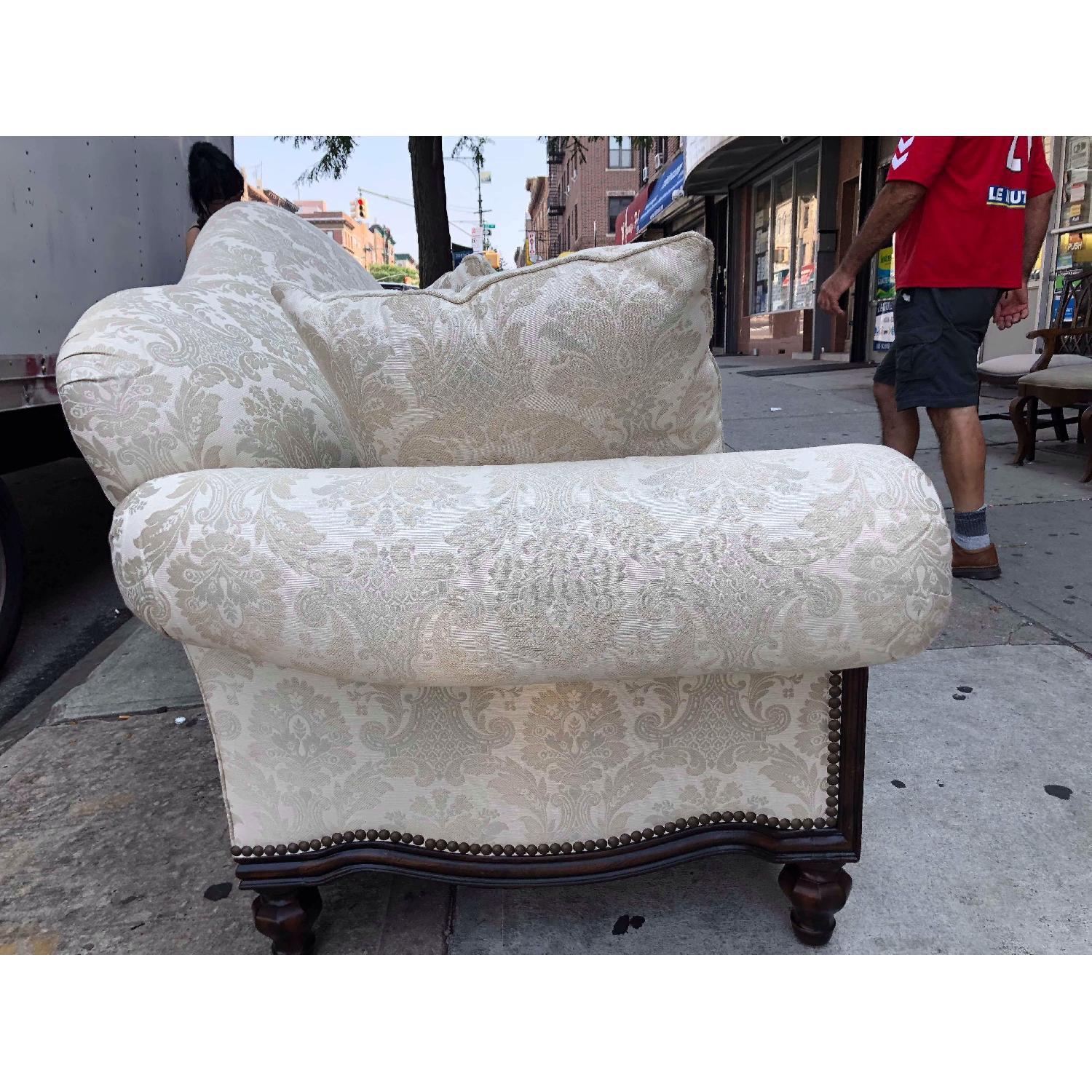 Thomasville Upholstered Sofa - image-10