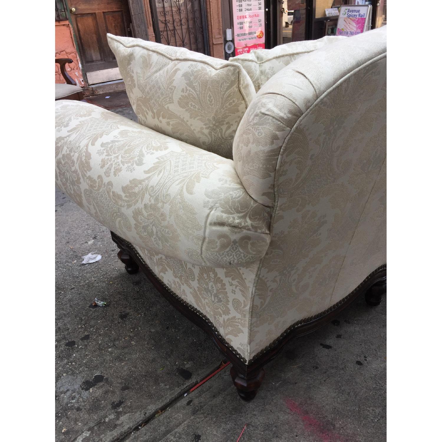 Thomasville Upholstered Sofa - image-28