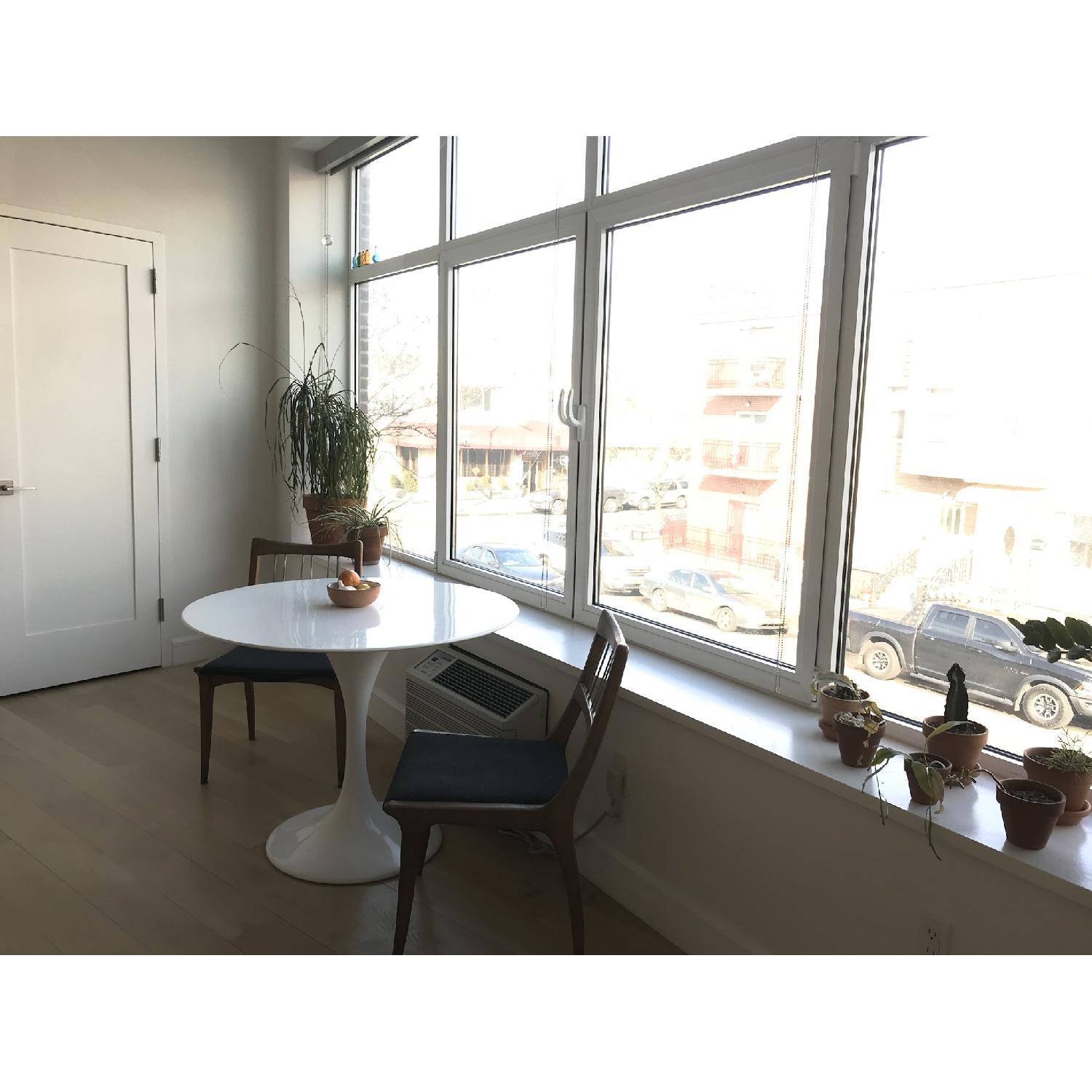 LexMod Lippa White Tulip Table - image-3