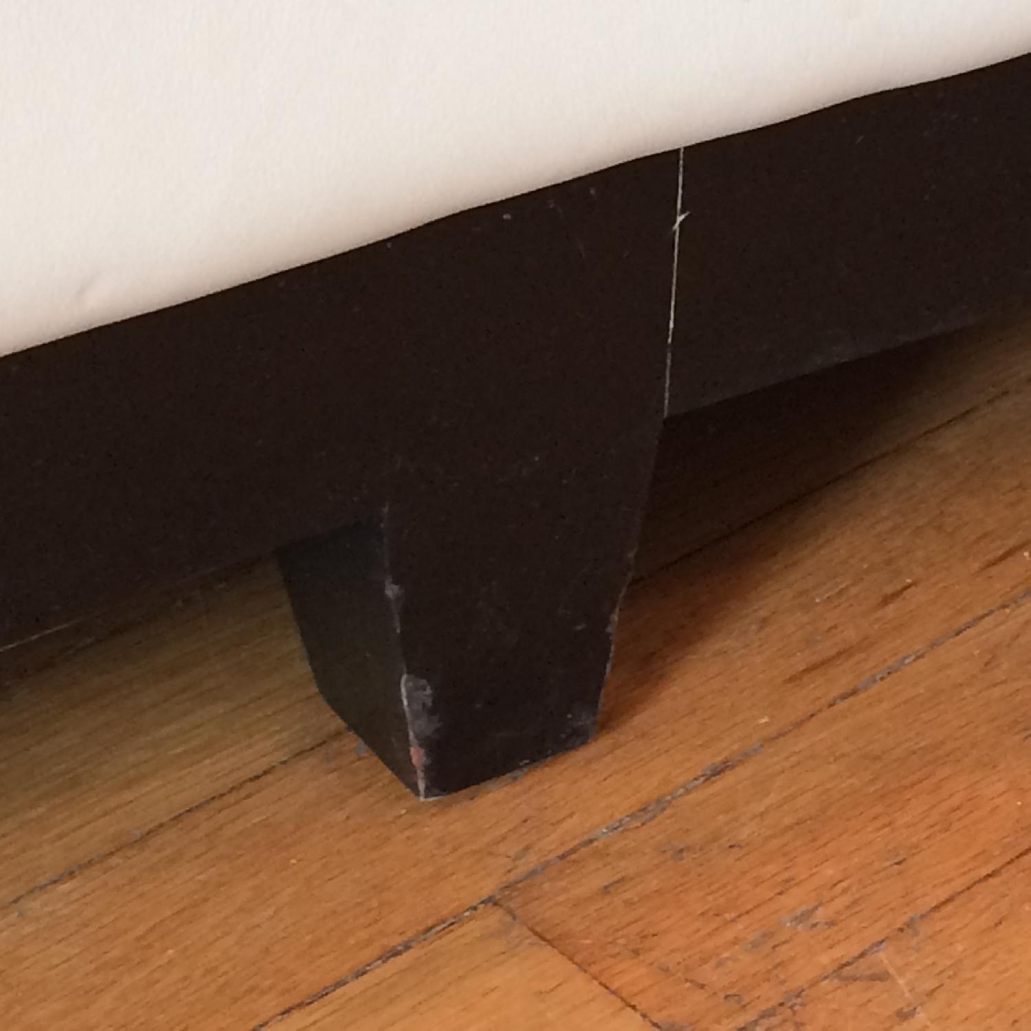 Elite Leather Savoy Collection Ella Sofa - image-7