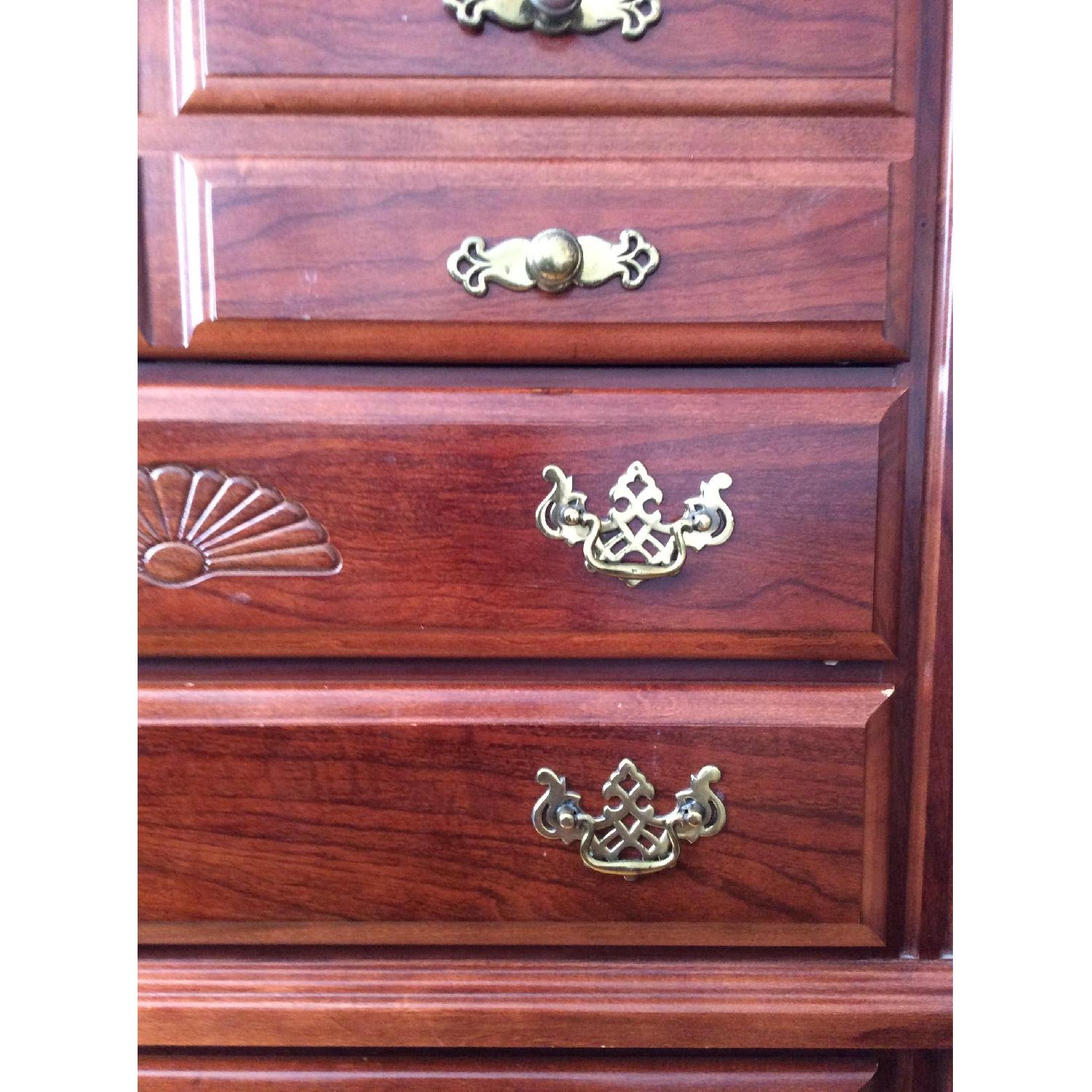 Broyhill Tall 5-Drawer Dresser - image-5