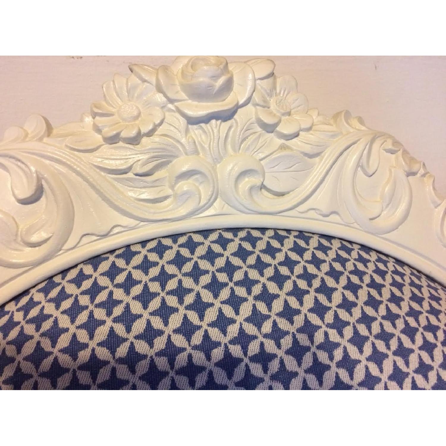 Vintage Victorian Settee Sofa in Blue & White - image-3