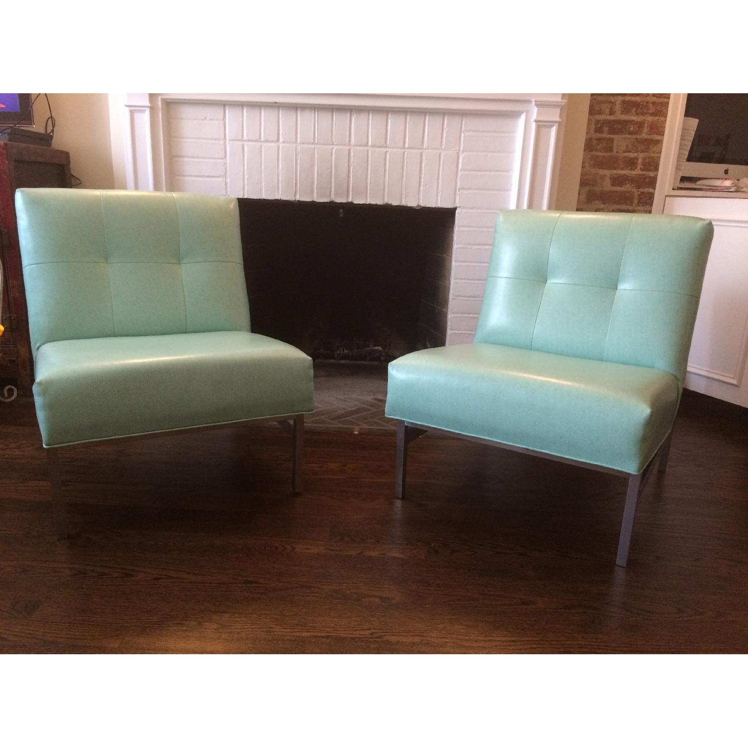 Vintage Mid-Century Knoll Tufted Leather Chair - image-0