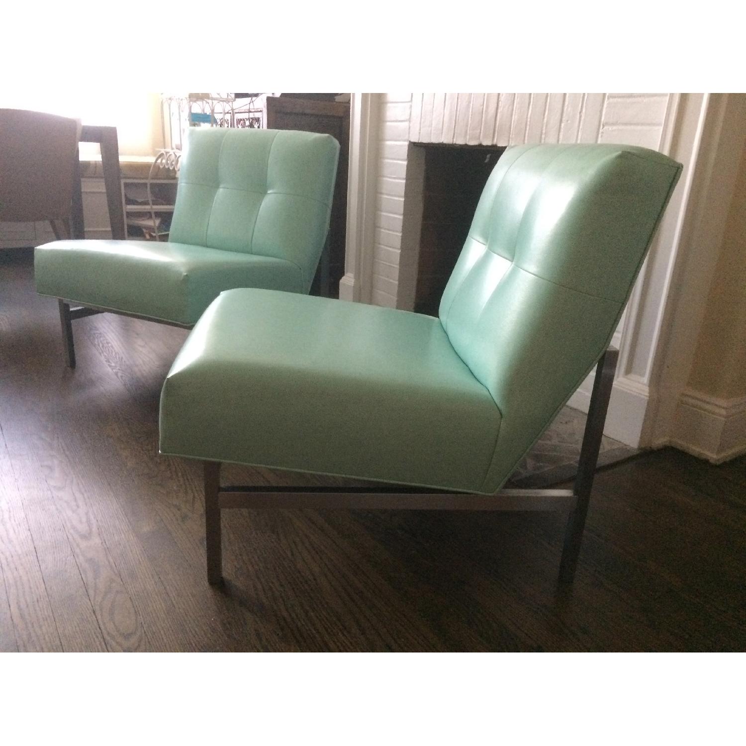 Vintage Mid-Century Knoll Tufted Leather Chair - image-1