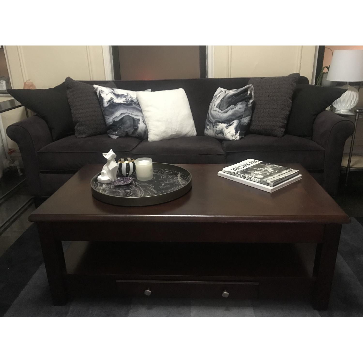 Raymour & Flanigan Lift Top Mahogany Cocktail Coffee Table - image-7