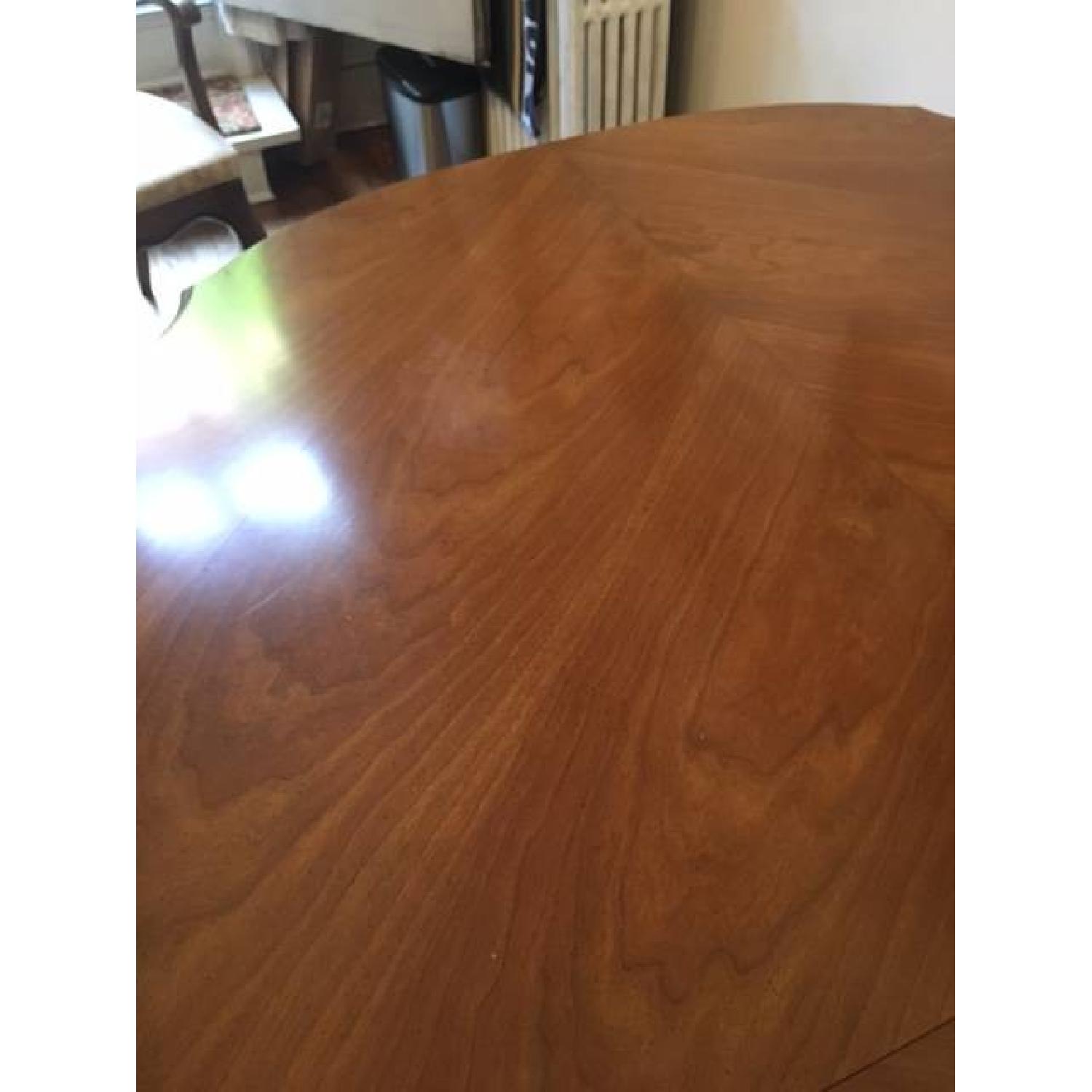 Vintage French Provincial Dining Table w/ 6 Chairs - image-6