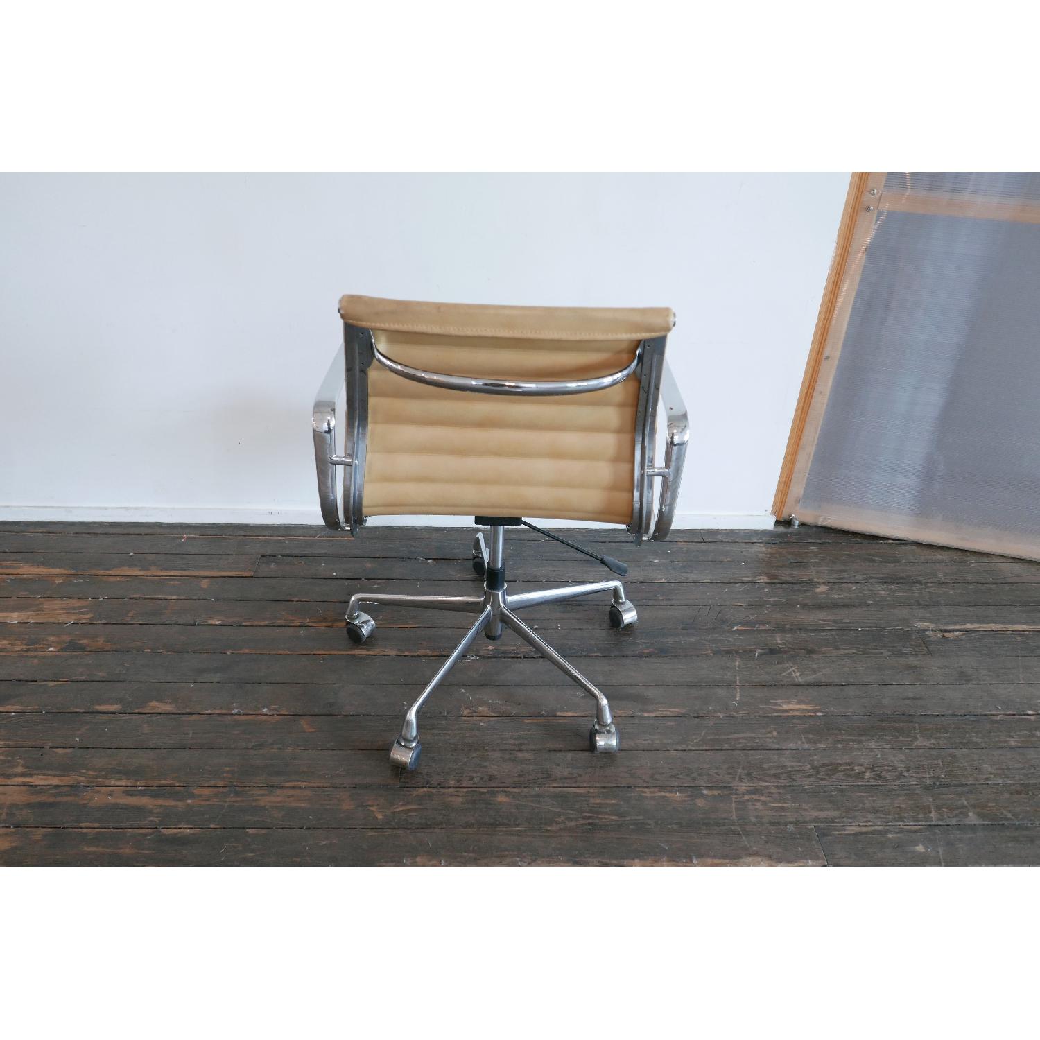 Modern Classics Eames-Style Leather Office Chair - image-2