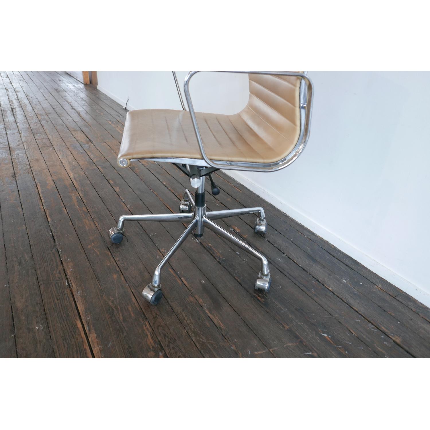 Modern Classics Eames-Style Leather Office Chair - image-3