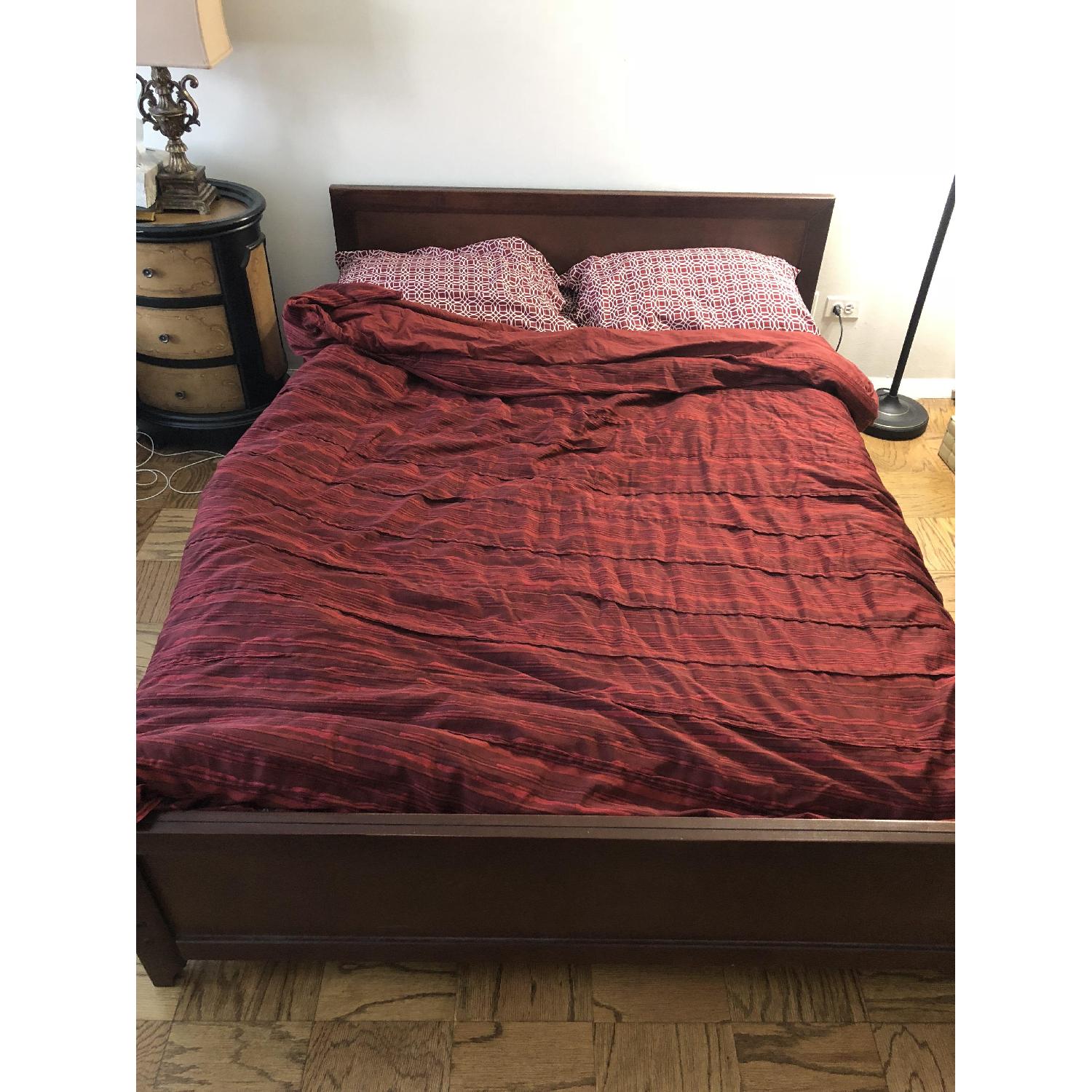 Canyon Furniture Company Low Full Size Bed Frame AptDeco