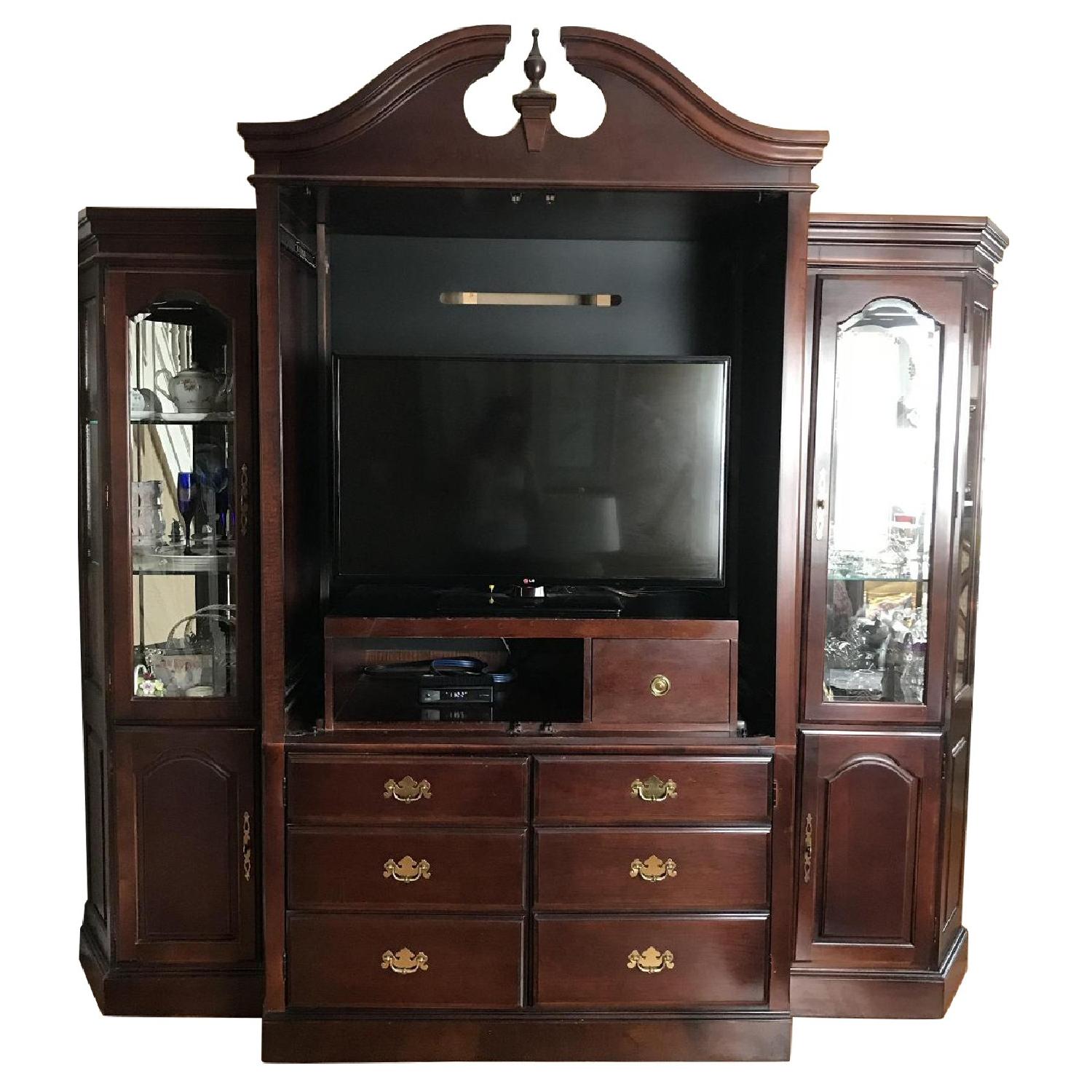 Bernhardt Wall Unit - AptDeco