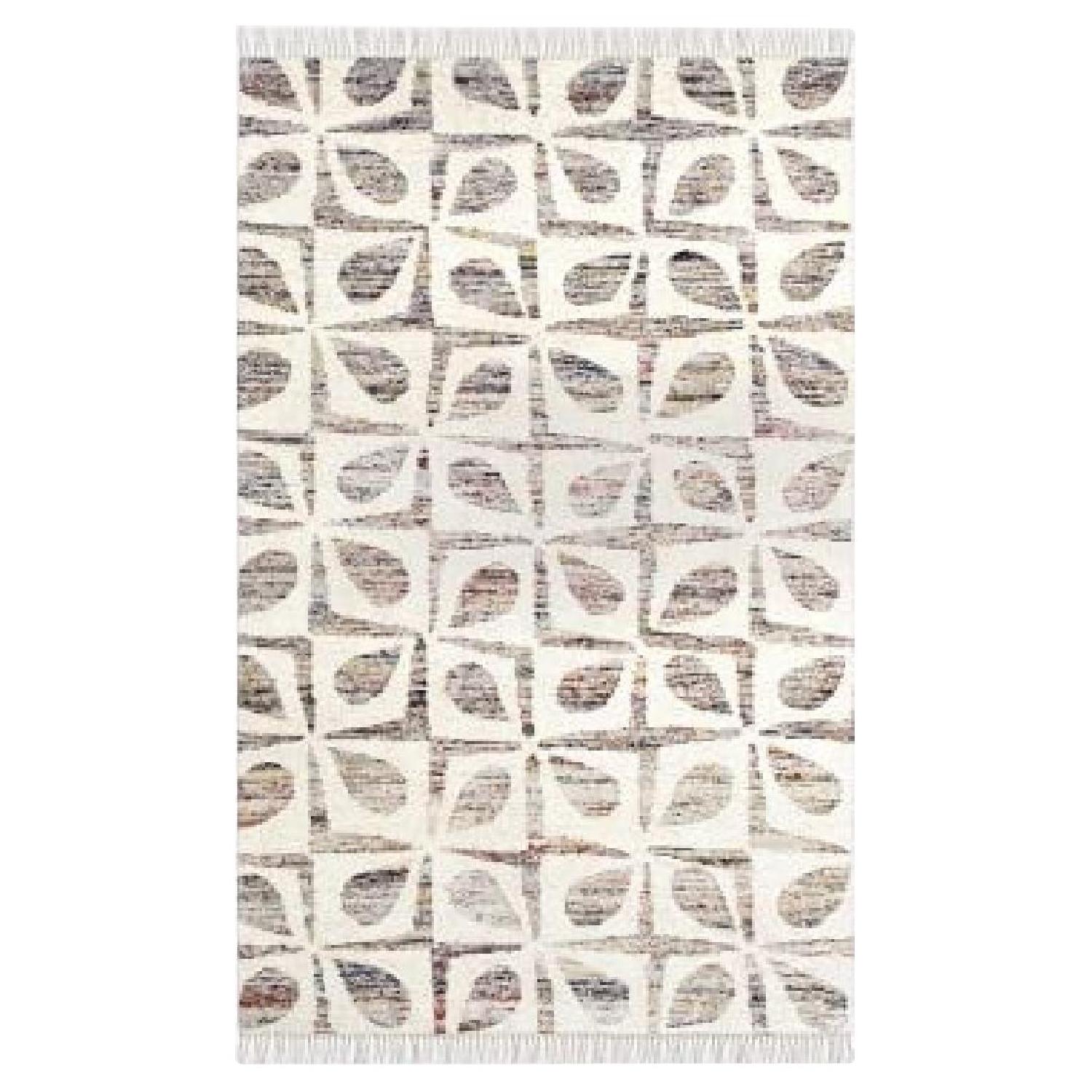 West Elm Recycled Sari Petal Grid Rug For Sale On Aptdeco