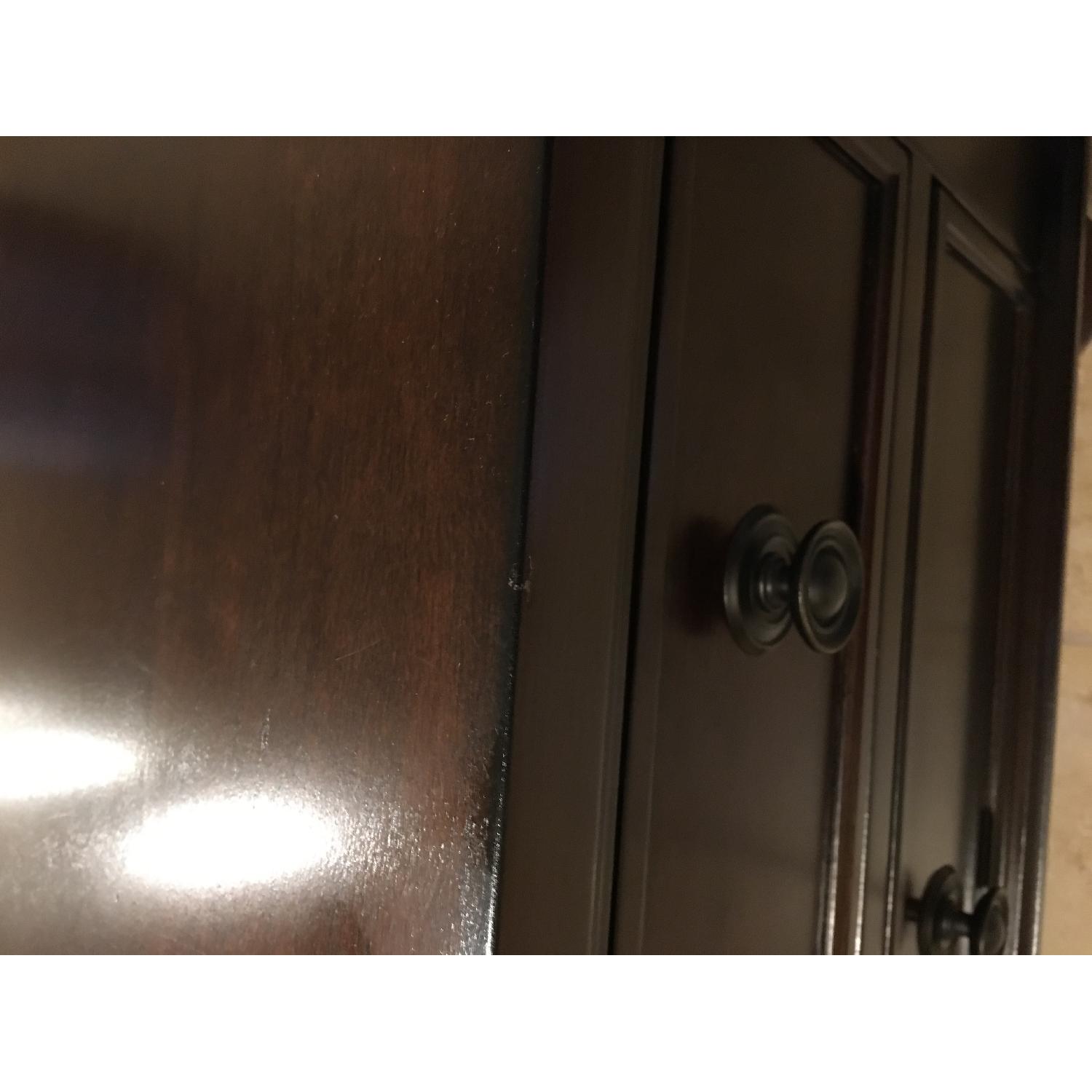 Ashley Porter Coffee Table w/ Storage - image-7