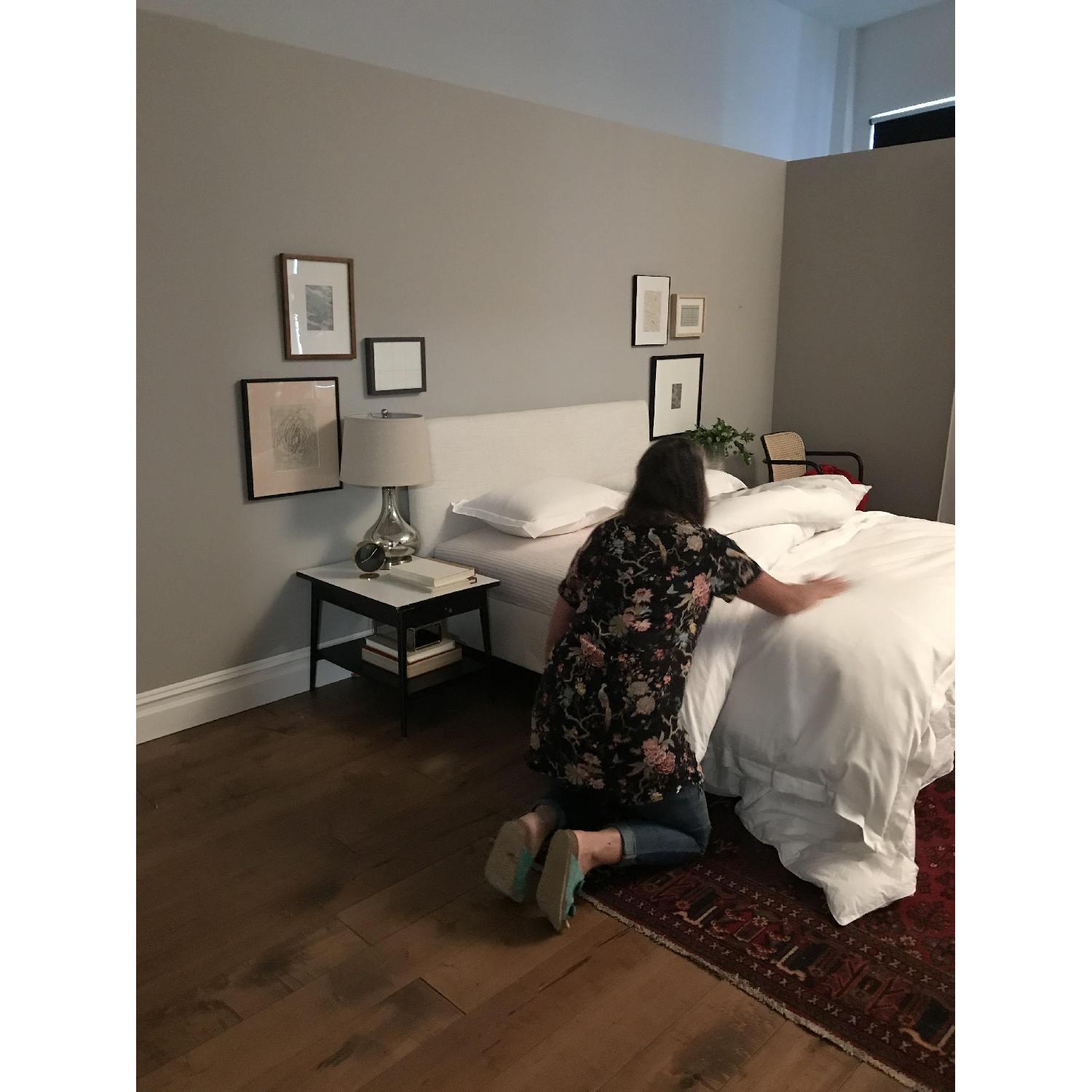 Orren Ellis Bleecker Linen Upholstered Platform Bed - image-3