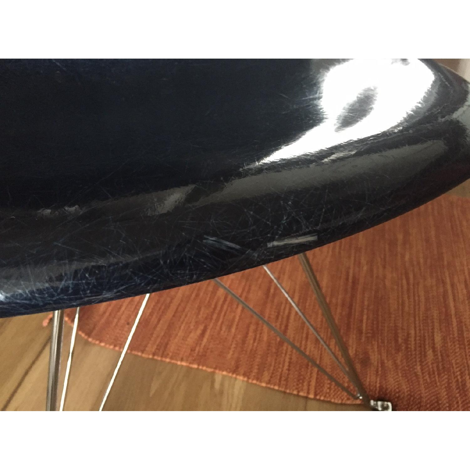 Modernica Case Study Side Shell Eiffel Chair - image-5