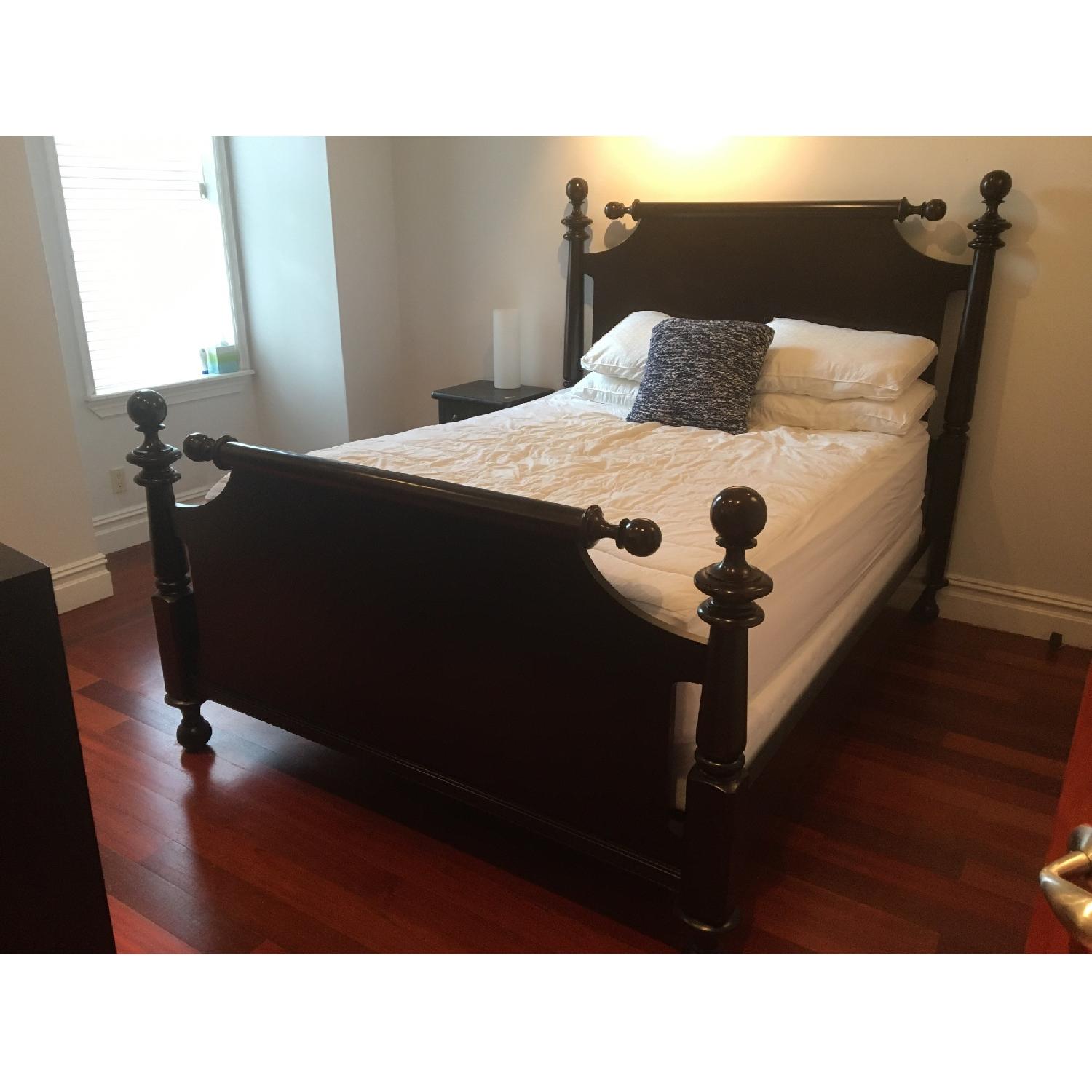 Bernhardt Martha Stewart East Hampton Queen Size Bed Frame AptDeco