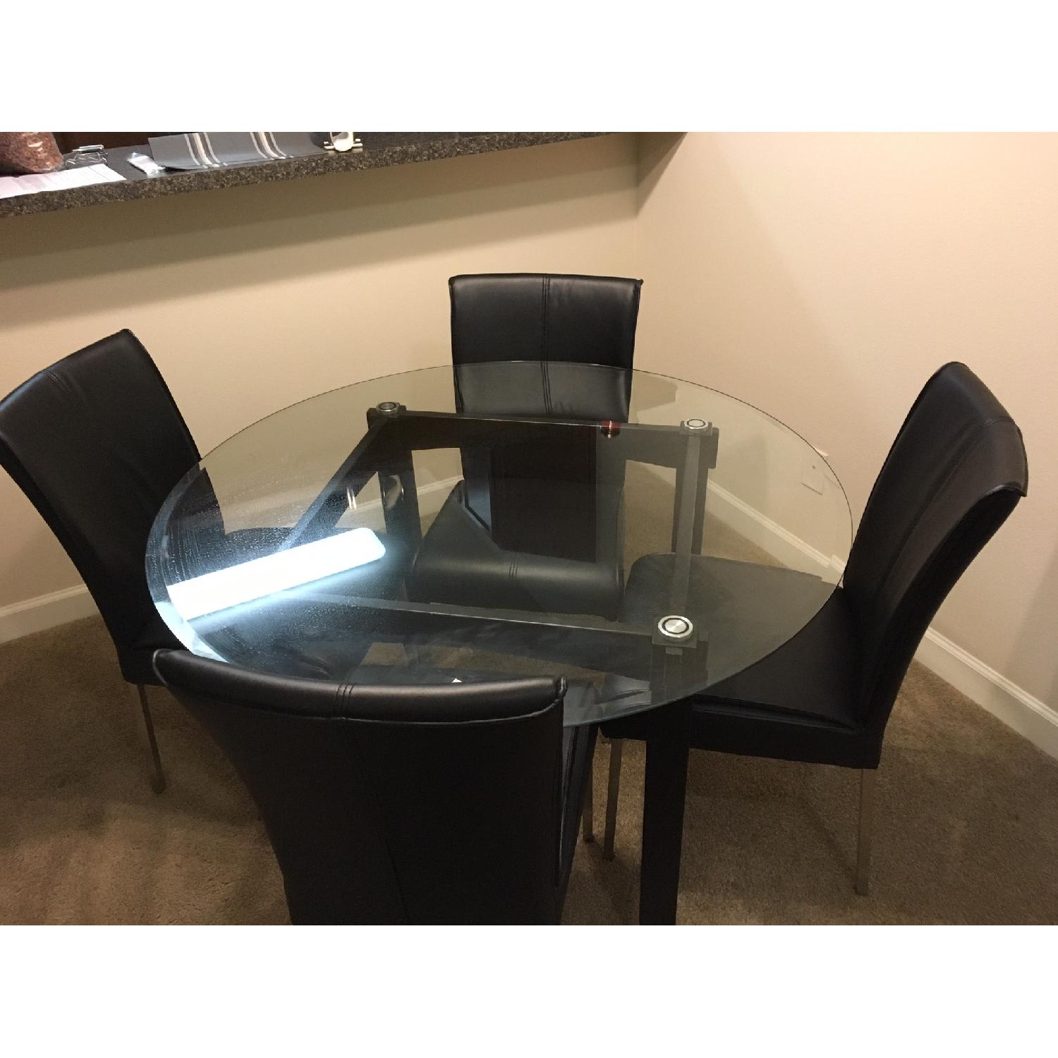 Round 5 Piece Dining Set - image-4