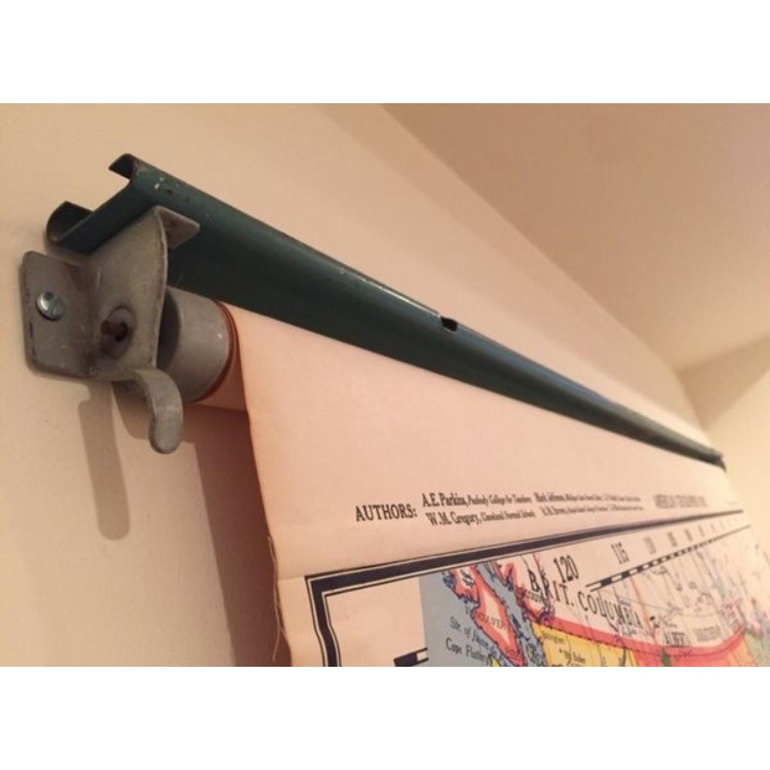 Vintage Classroom Map - image-1