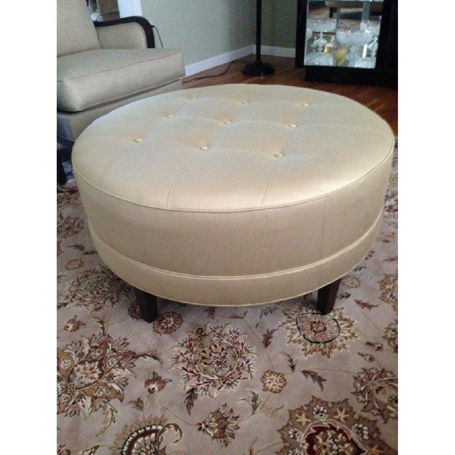 Ethan Allen Tufted Round Ottoman - AptDeco