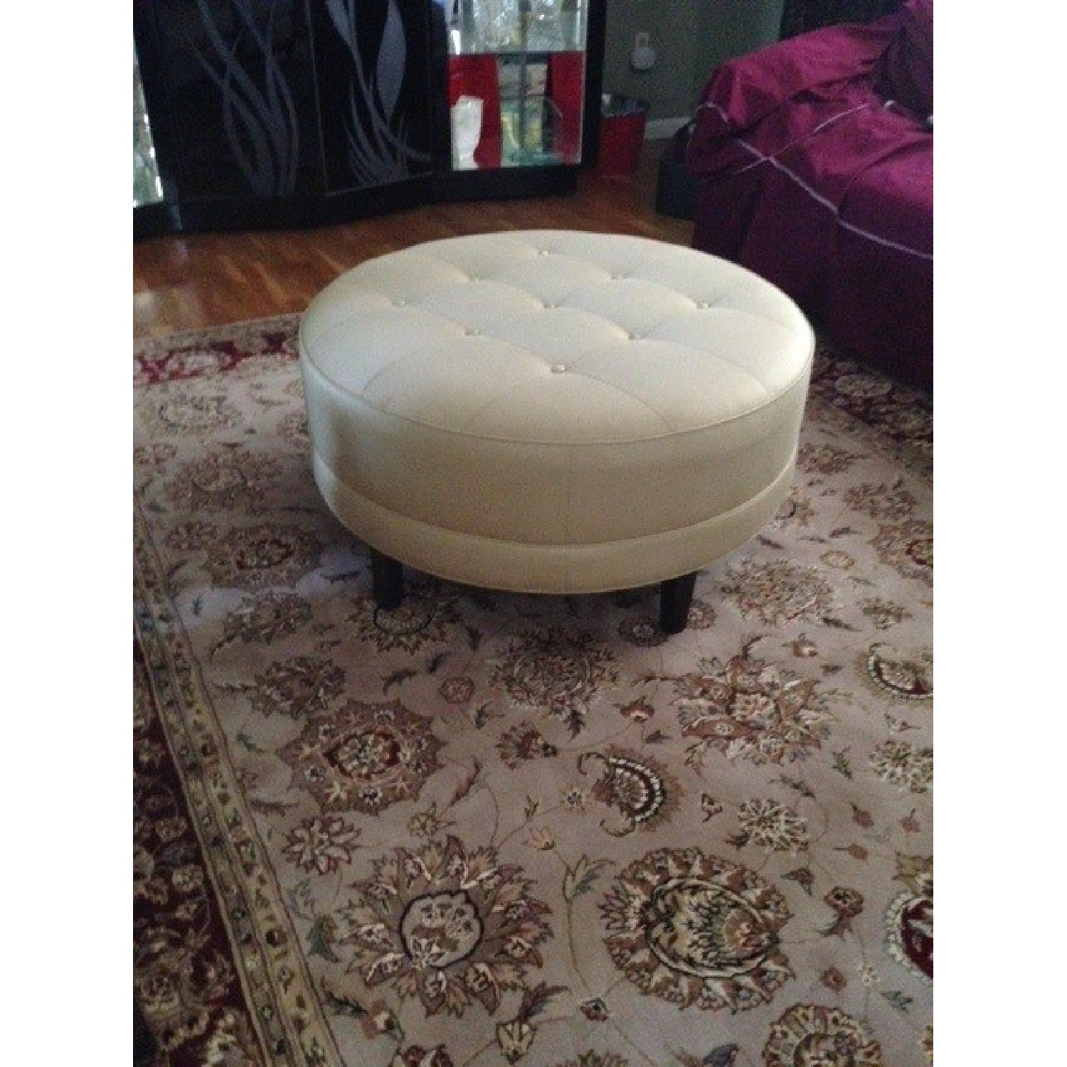 Ethan Allen Tufted Round Ottoman - AptDeco