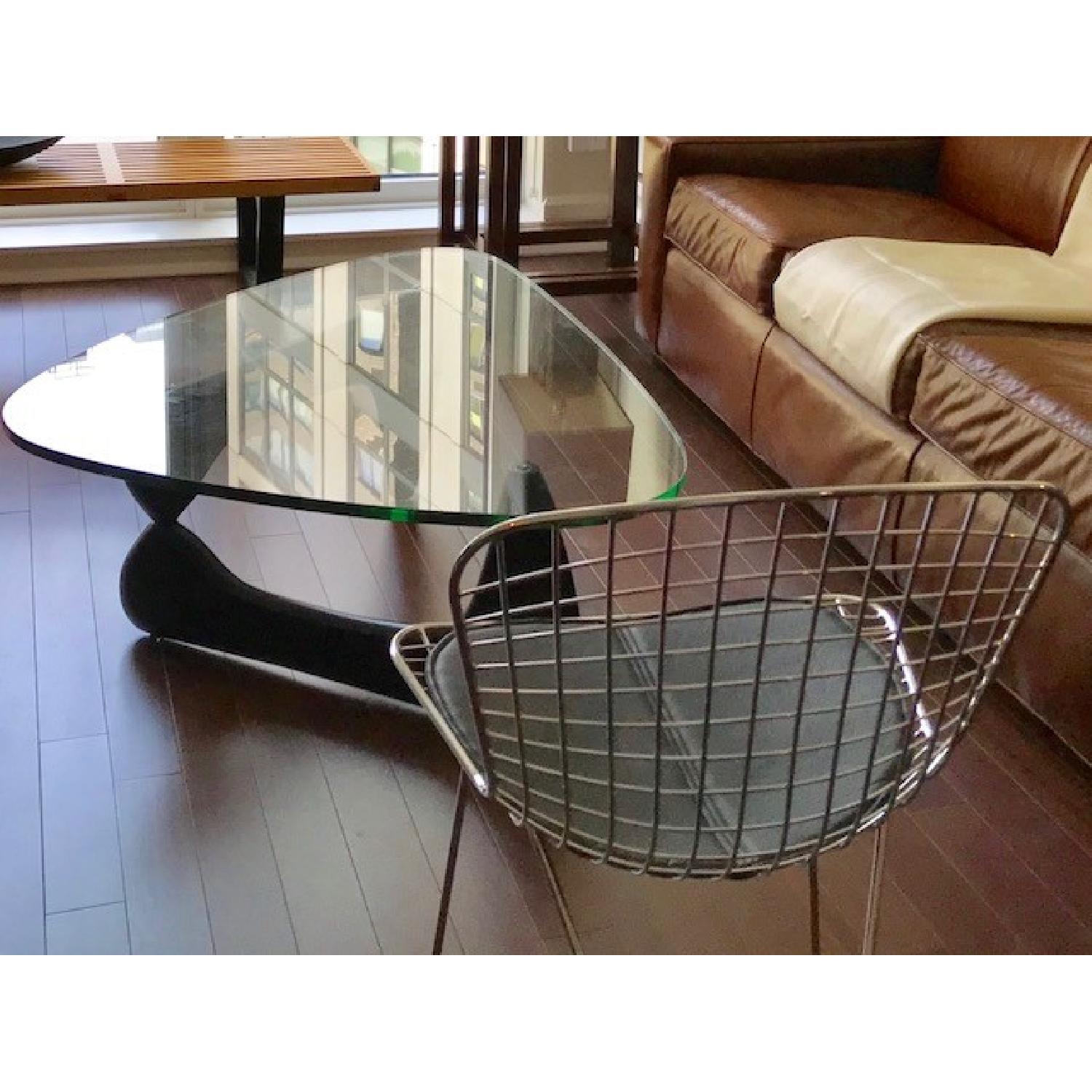 Noguchi Coffee Table Replica in Black AptDeco