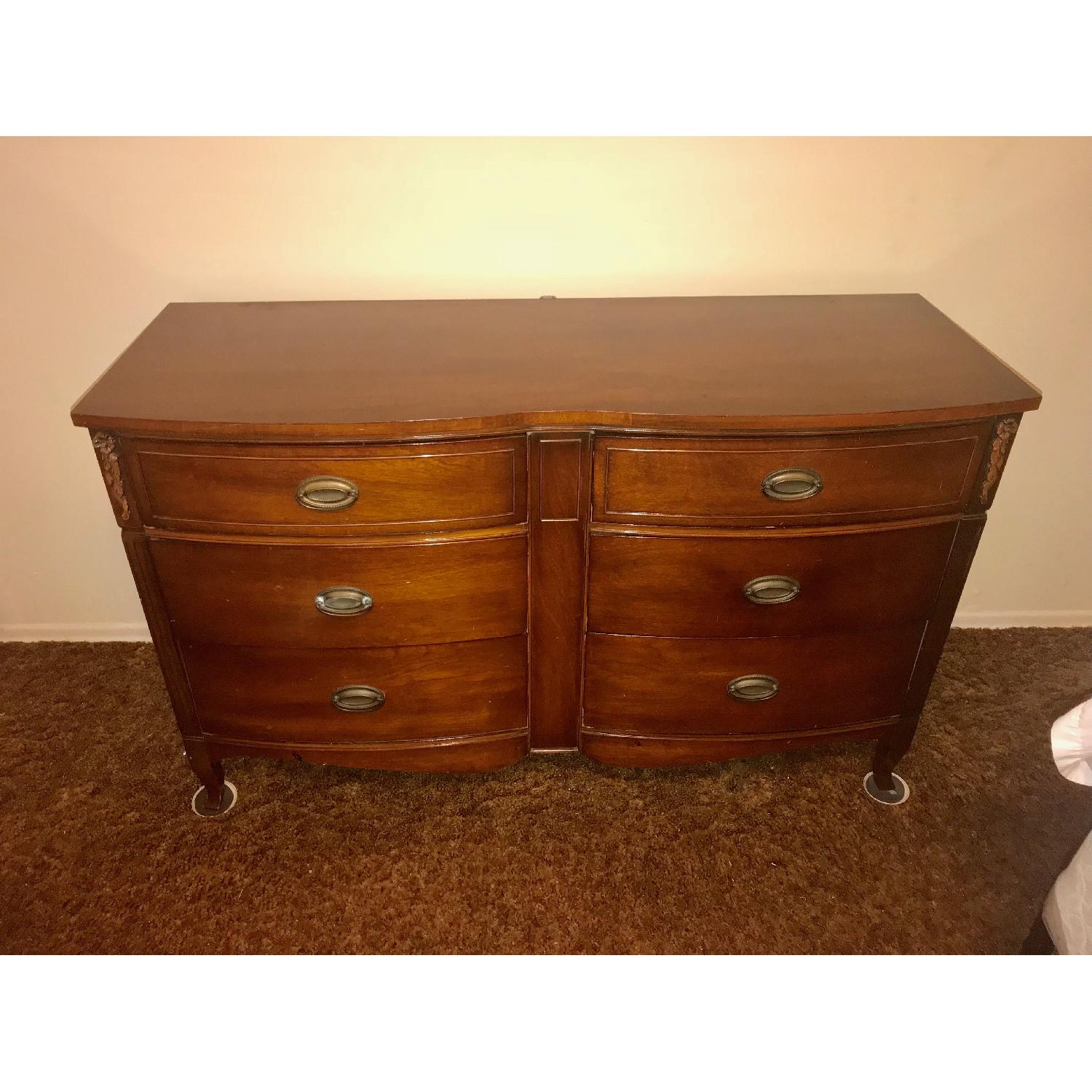 Vintage 6 Drawer Dresser w/ Detachable Mirror - image-1