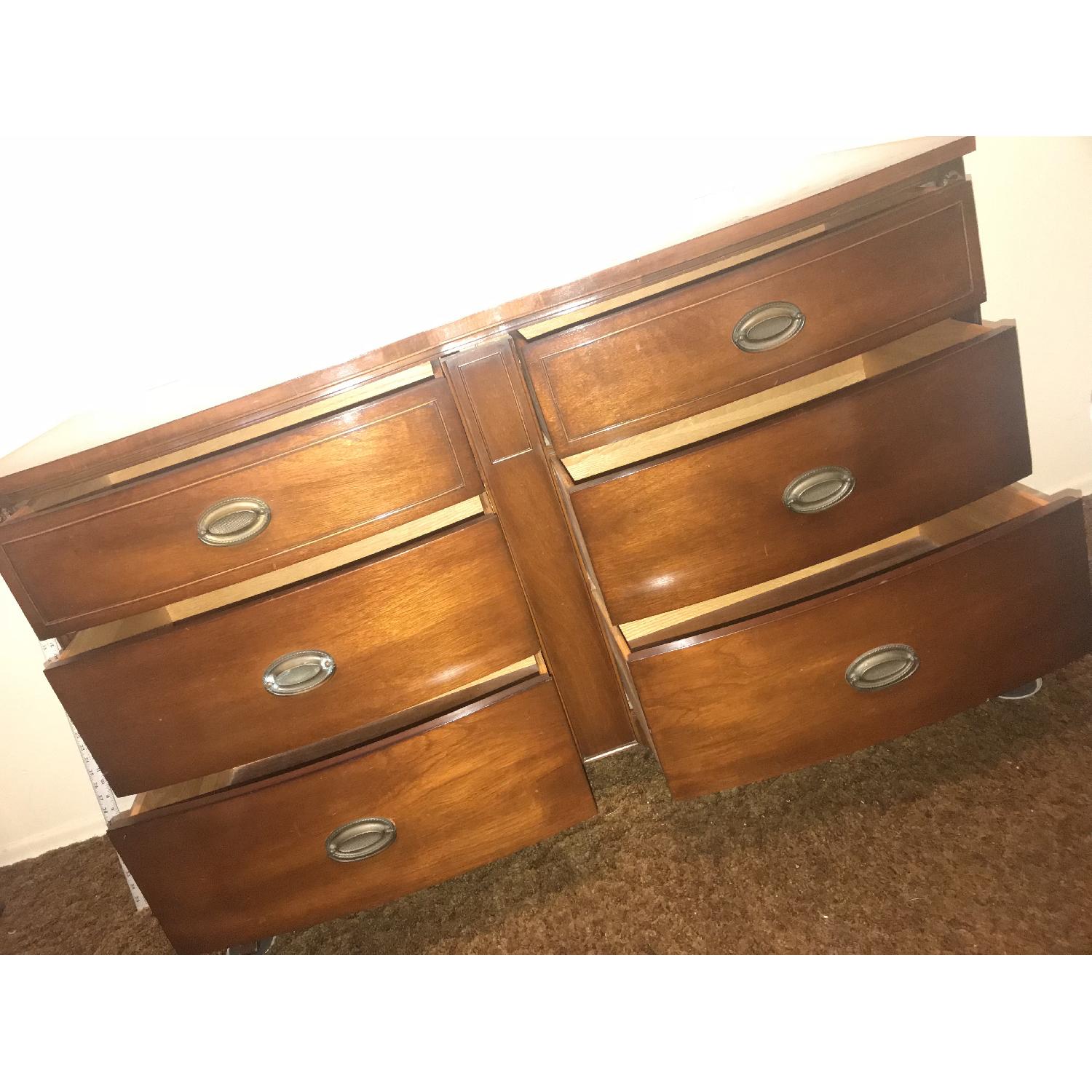 Vintage 6 Drawer Dresser w/ Detachable Mirror - image-3