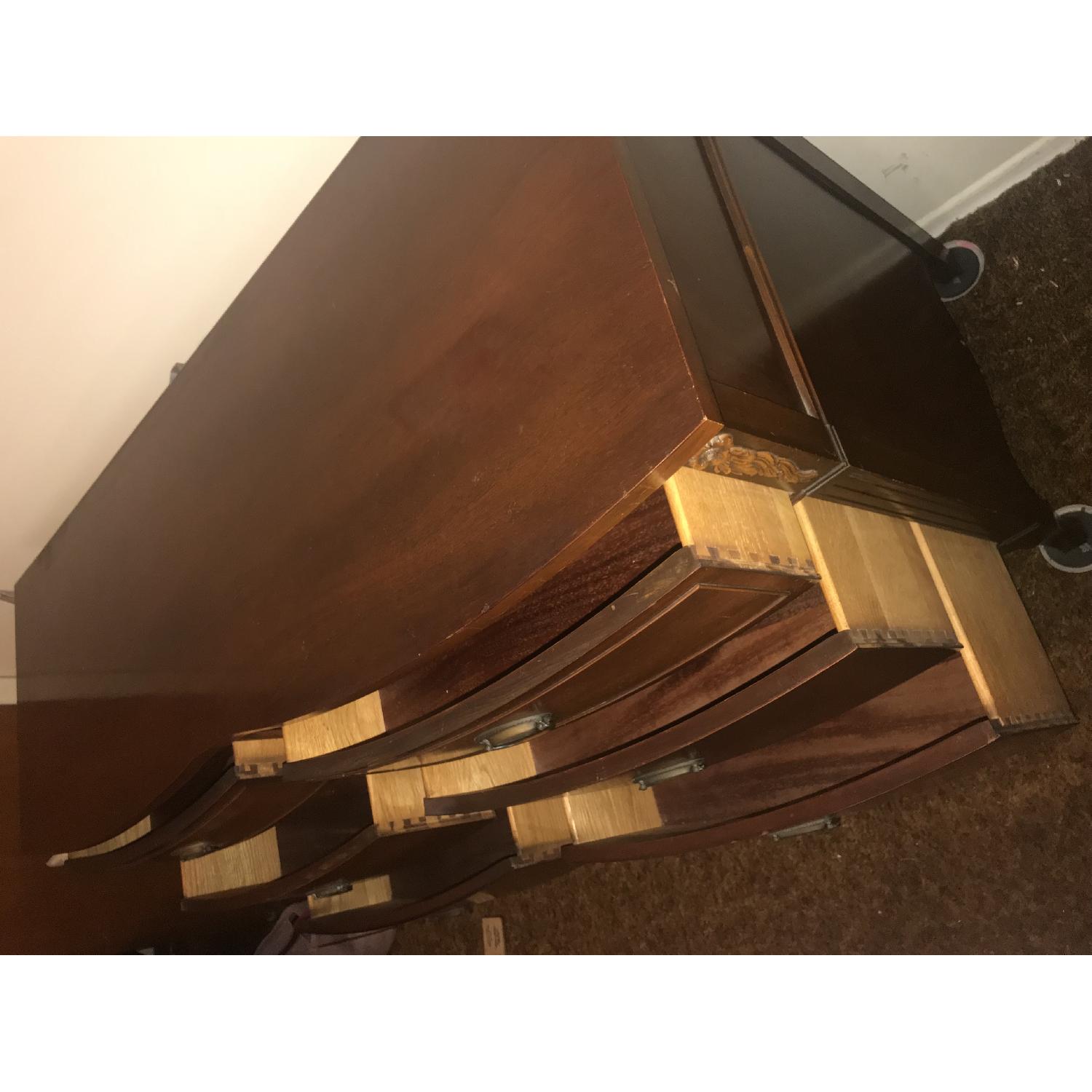 Vintage 6 Drawer Dresser w/ Detachable Mirror - image-5