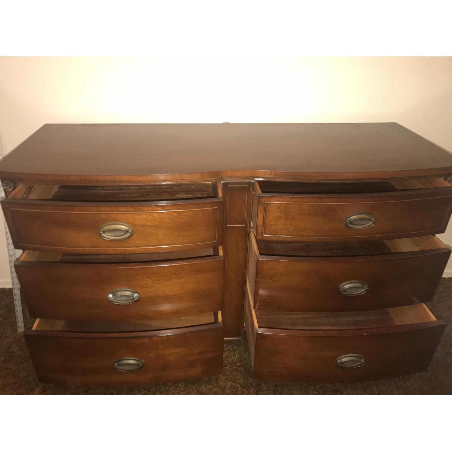 Vintage 6 Drawer Dresser w/ Detachable Mirror - image-7