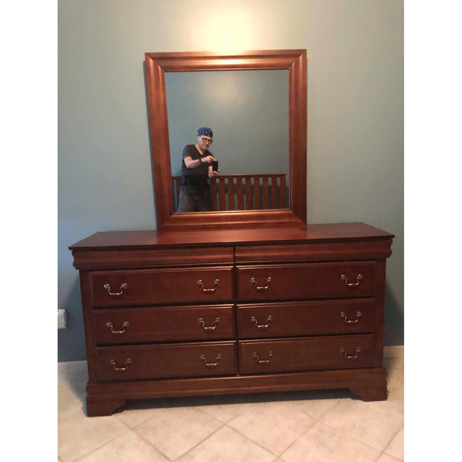 Vaughan Bassett Dresser w/ Mirror - image-1
