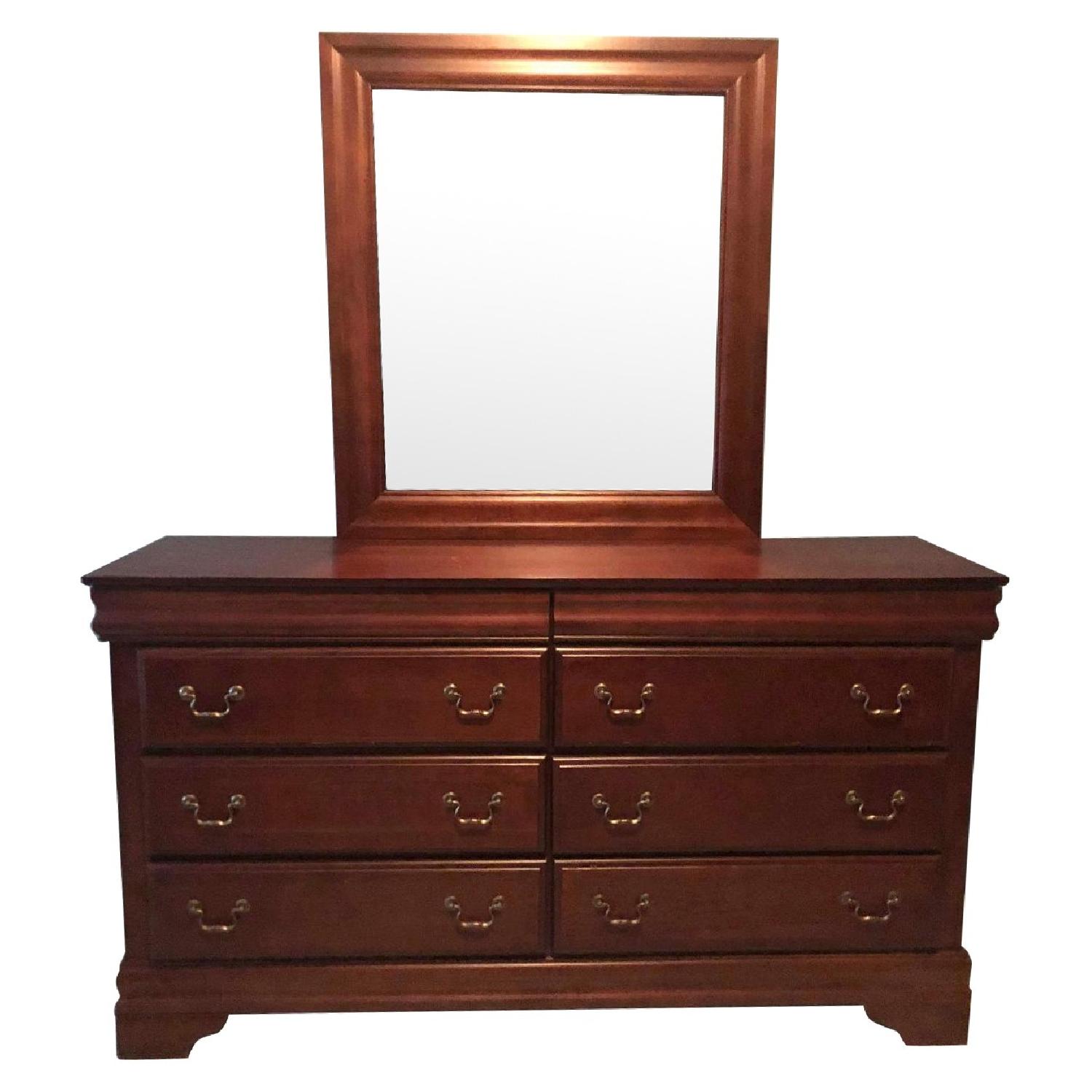 Vaughan Bassett Dresser w/ Mirror - image-0
